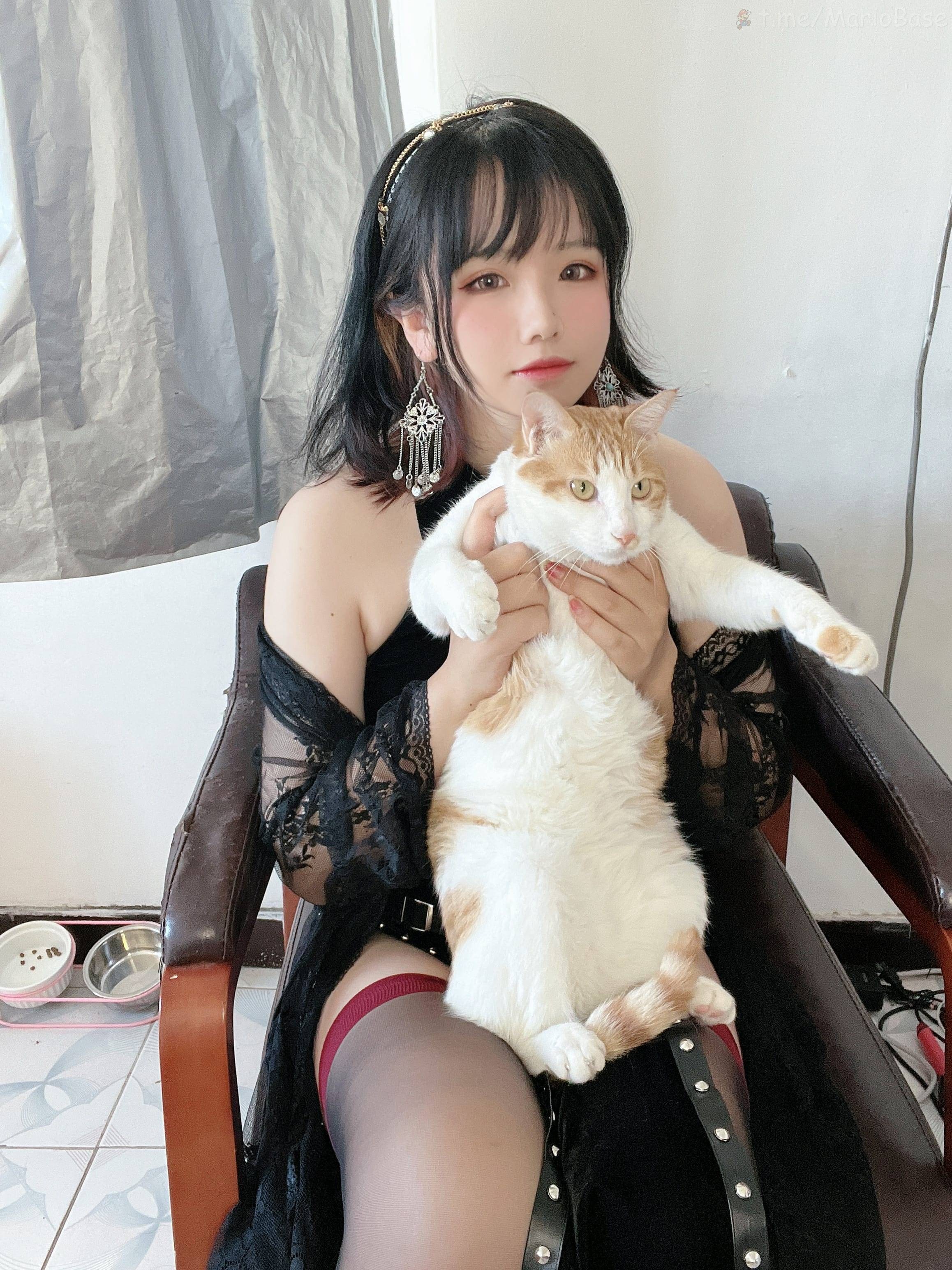 阿半 - 猫猫修女 [42P1V