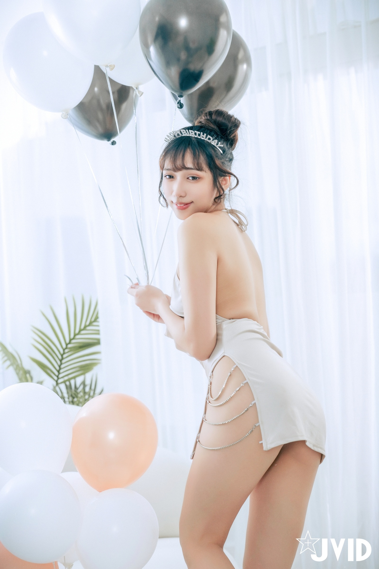 JVID] 井野奈 & 肉包 - 色欲融合の親友誕生日パーティー 139P
