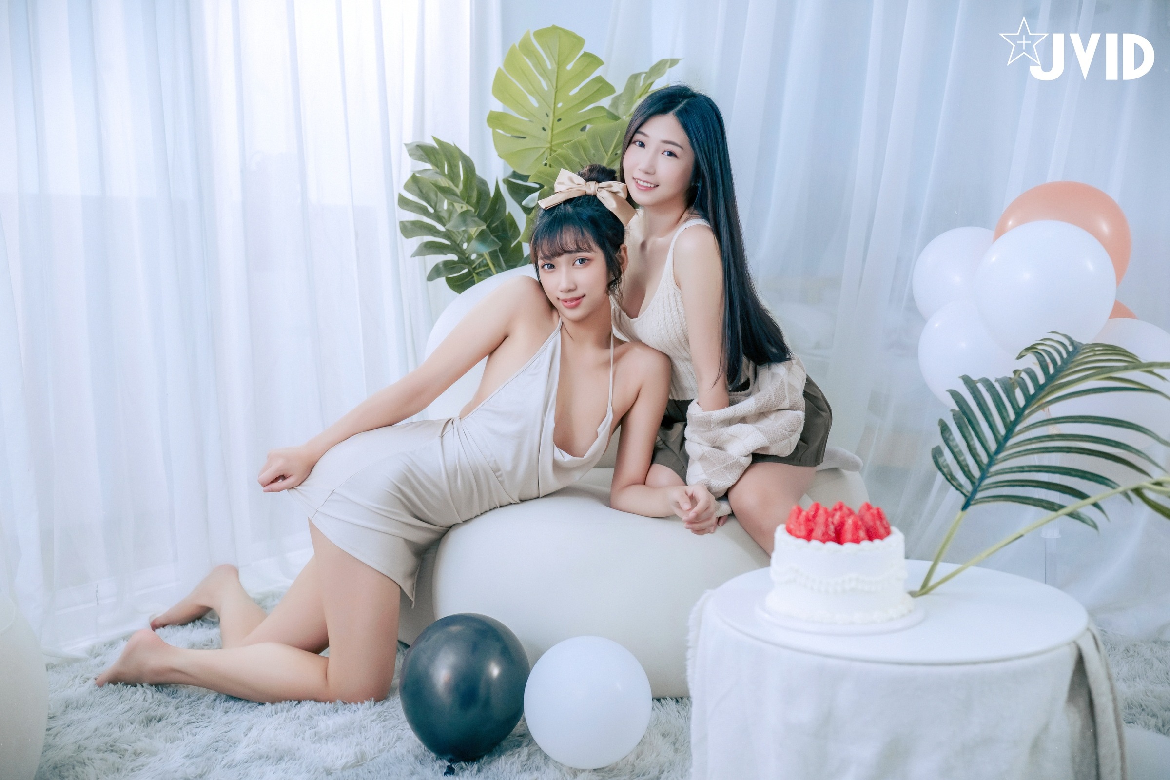 JVID] 井野奈 & 肉包 - 色欲融合の親友誕生日パーティー 139P