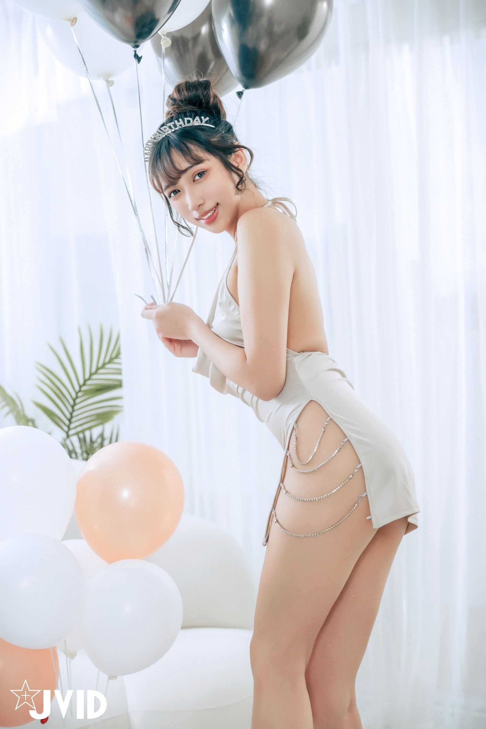 JVID] 井野奈 & 肉包 - 色欲融合の親友誕生日パーティー 139P