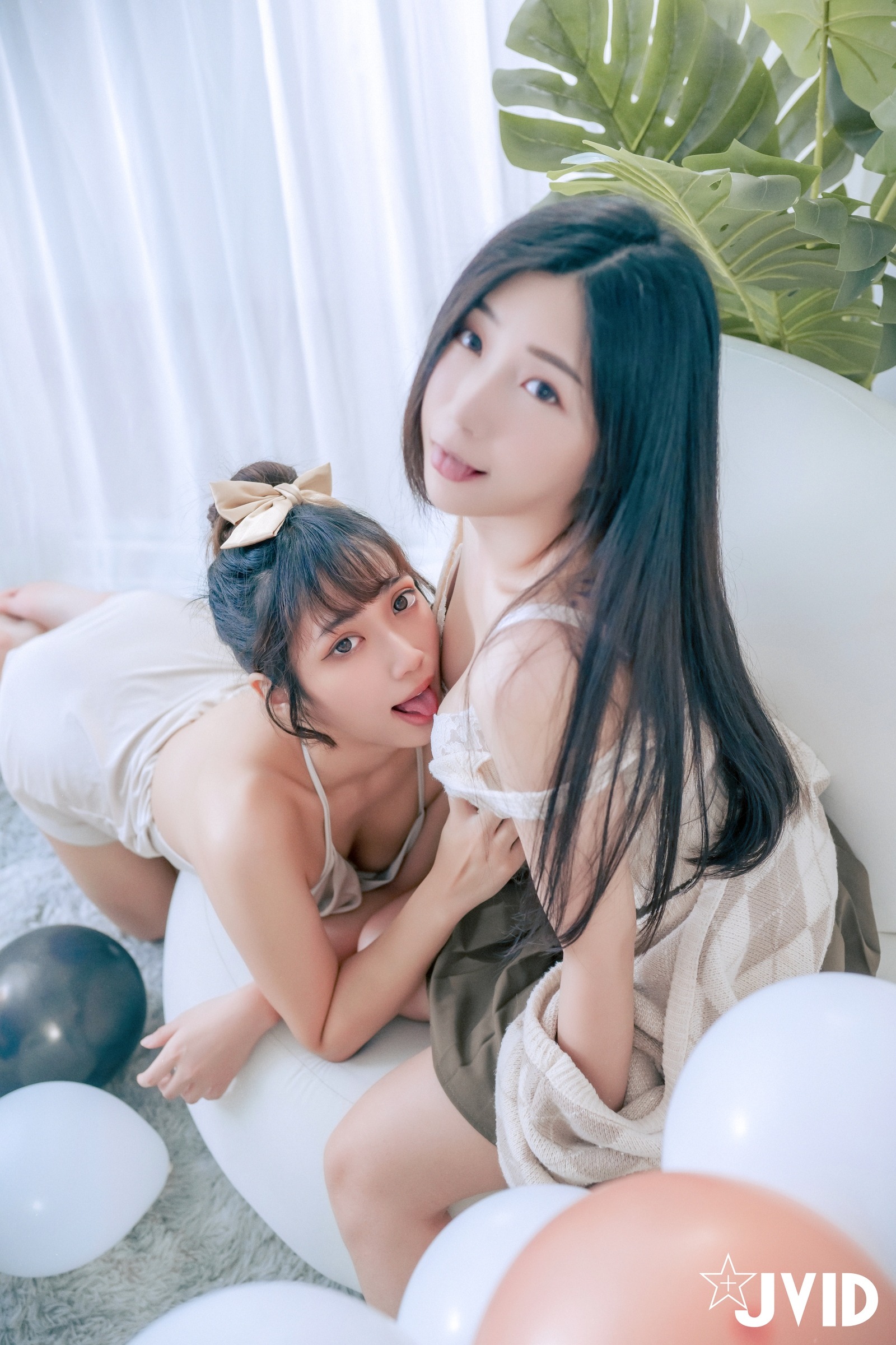 JVID] 井野奈 & 肉包 - 色欲融合の親友誕生日パーティー 139P