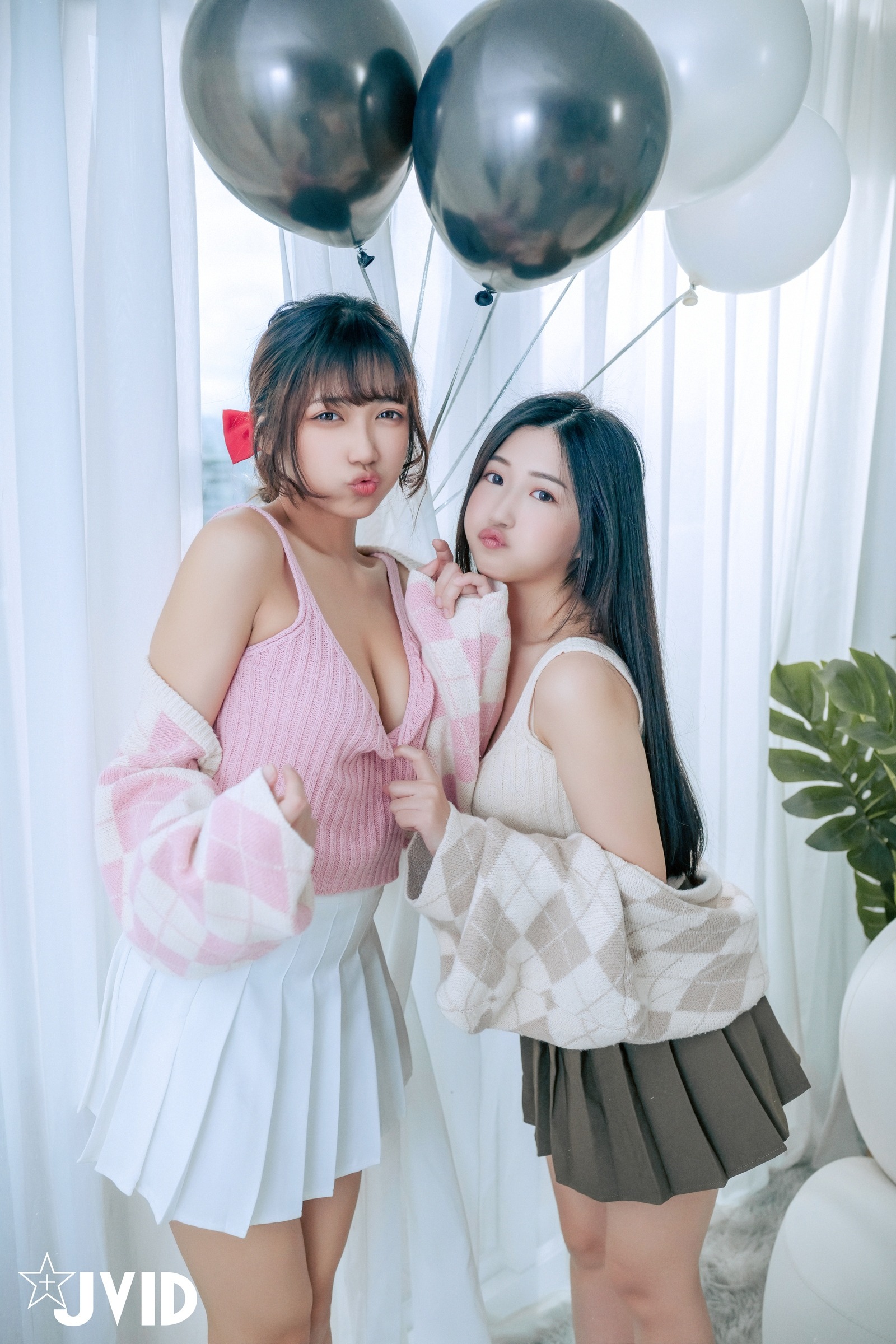JVID] 井野奈 & 肉包 - 色欲融合の親友誕生日パーティー 139P