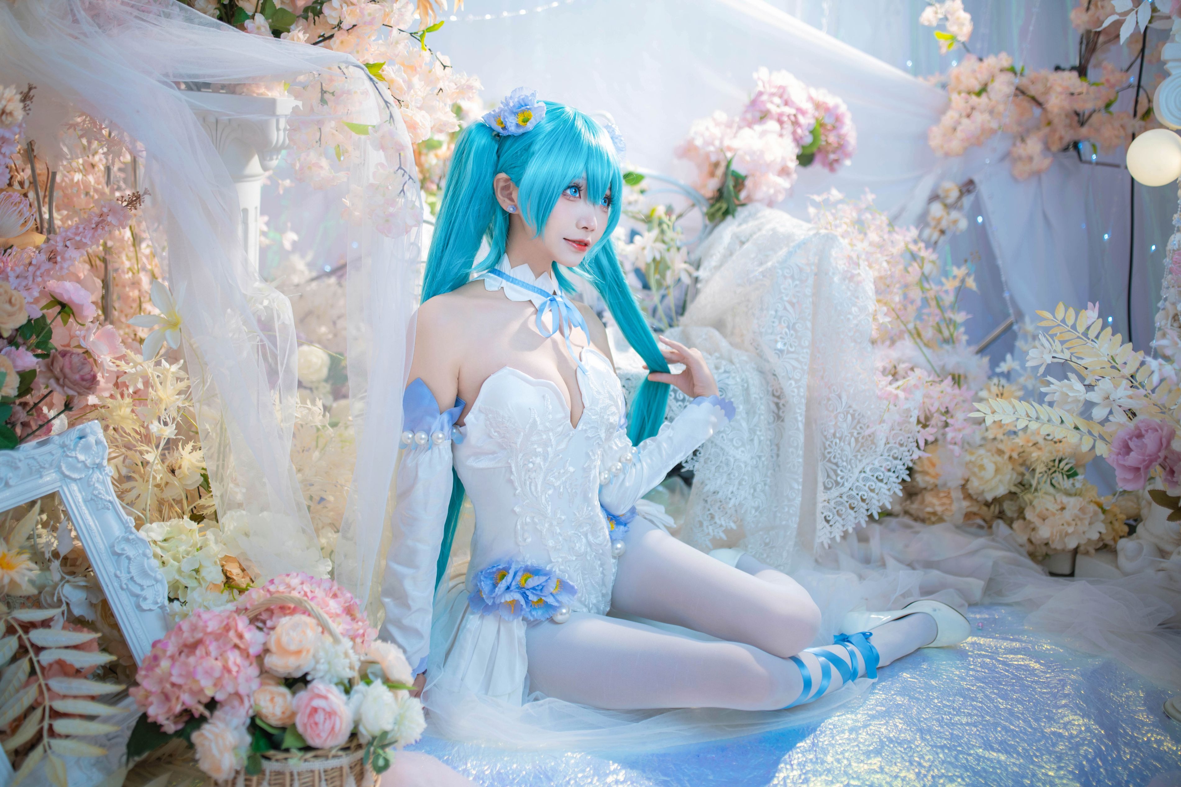 アイウェスト 初音 粉蝶花 42P
