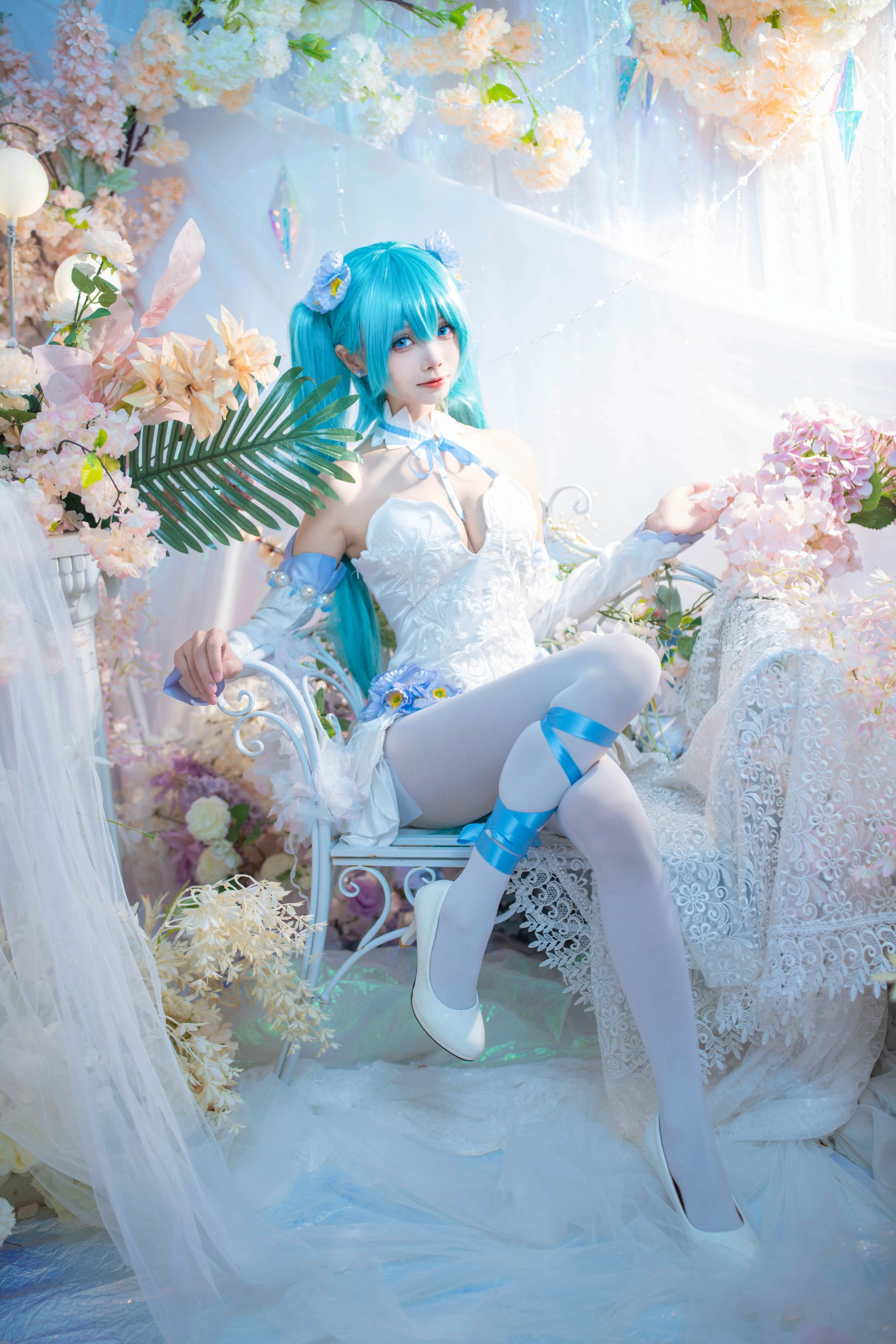 アイウェスト 初音 粉蝶花 42P