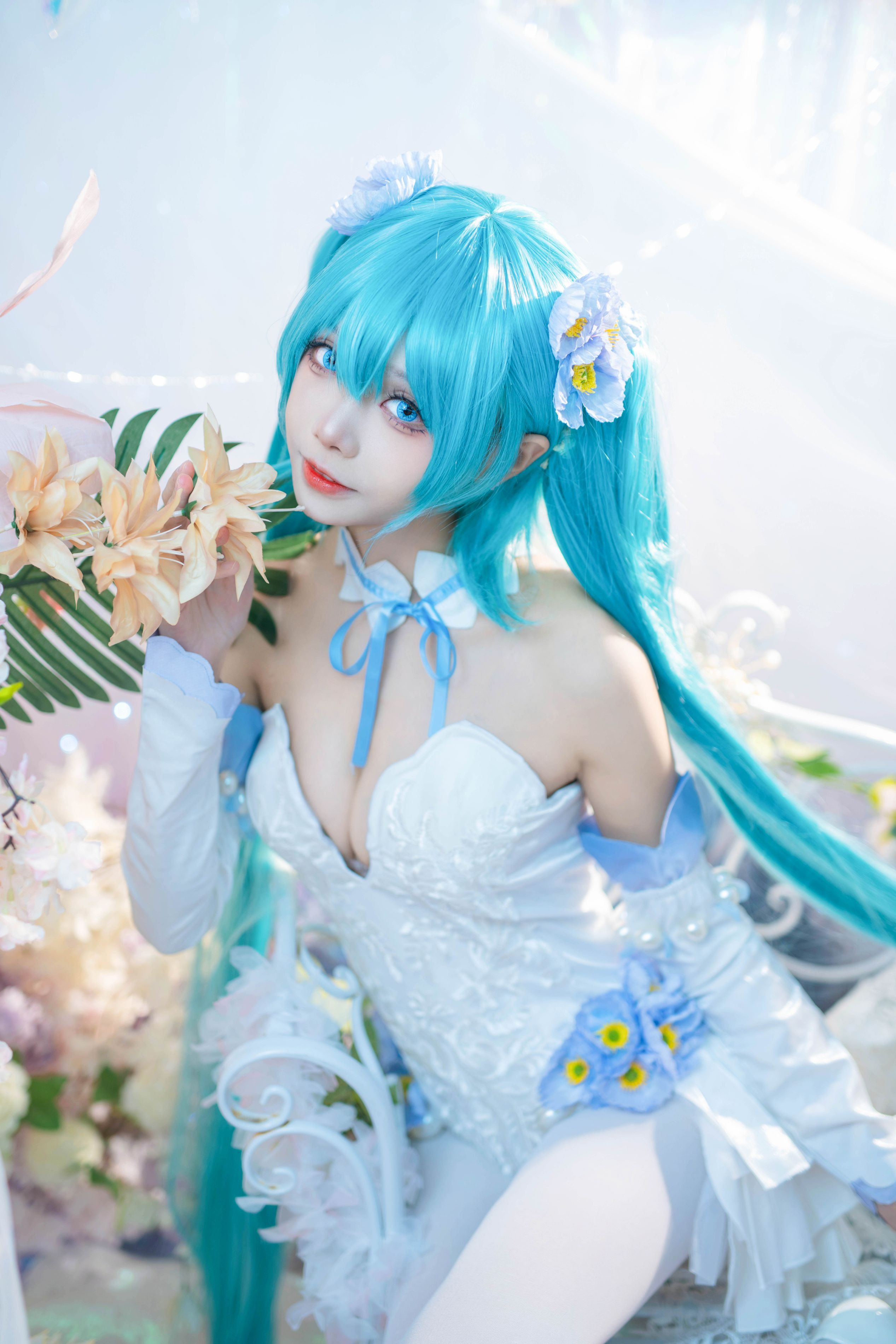 アイウェスト 初音 粉蝶花 42P