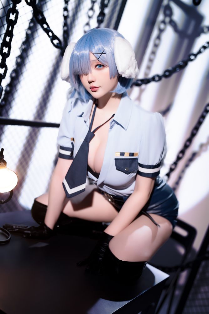 Xing Zhi Chi Chi - 2024 February Plan C RE0 Rem Dog Ear Police Officer [101P1V-3.73GB