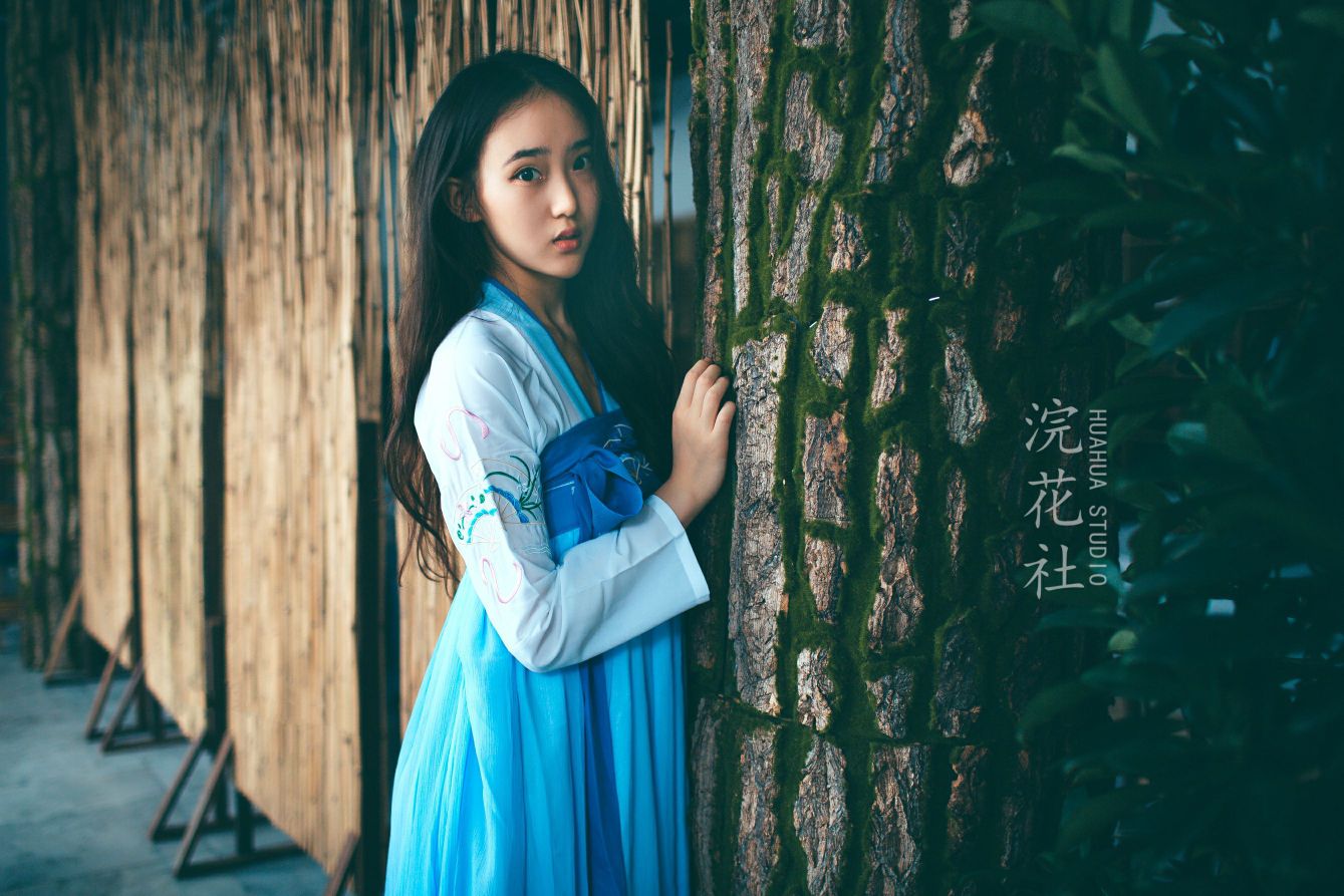 浣花社極品嫩模-毛心怡 大尺度寫真 [54P-69MB