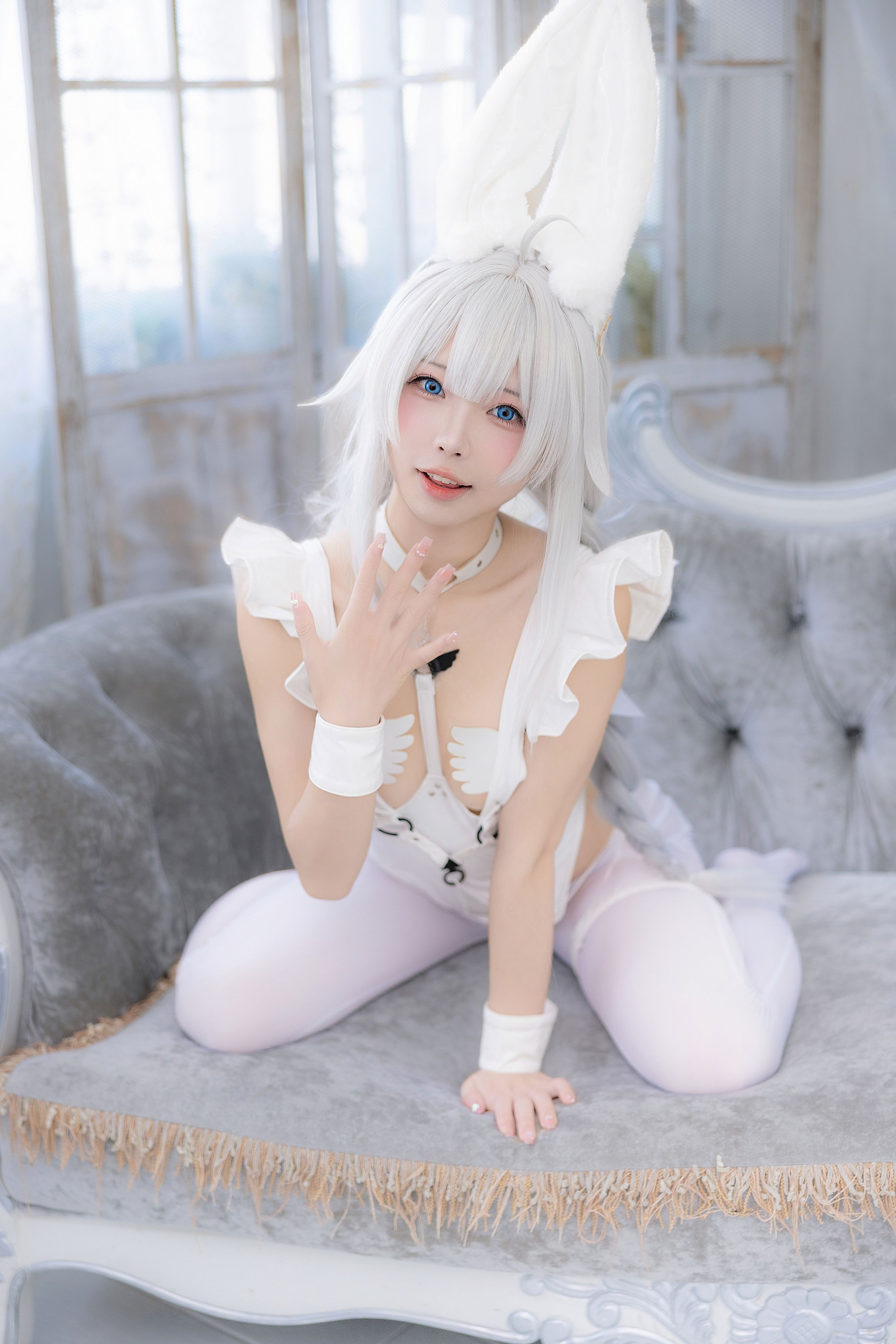 สิบหมื่นเจินจือโวลต์ แอซอร์ เลน อากดู่ 113P1V