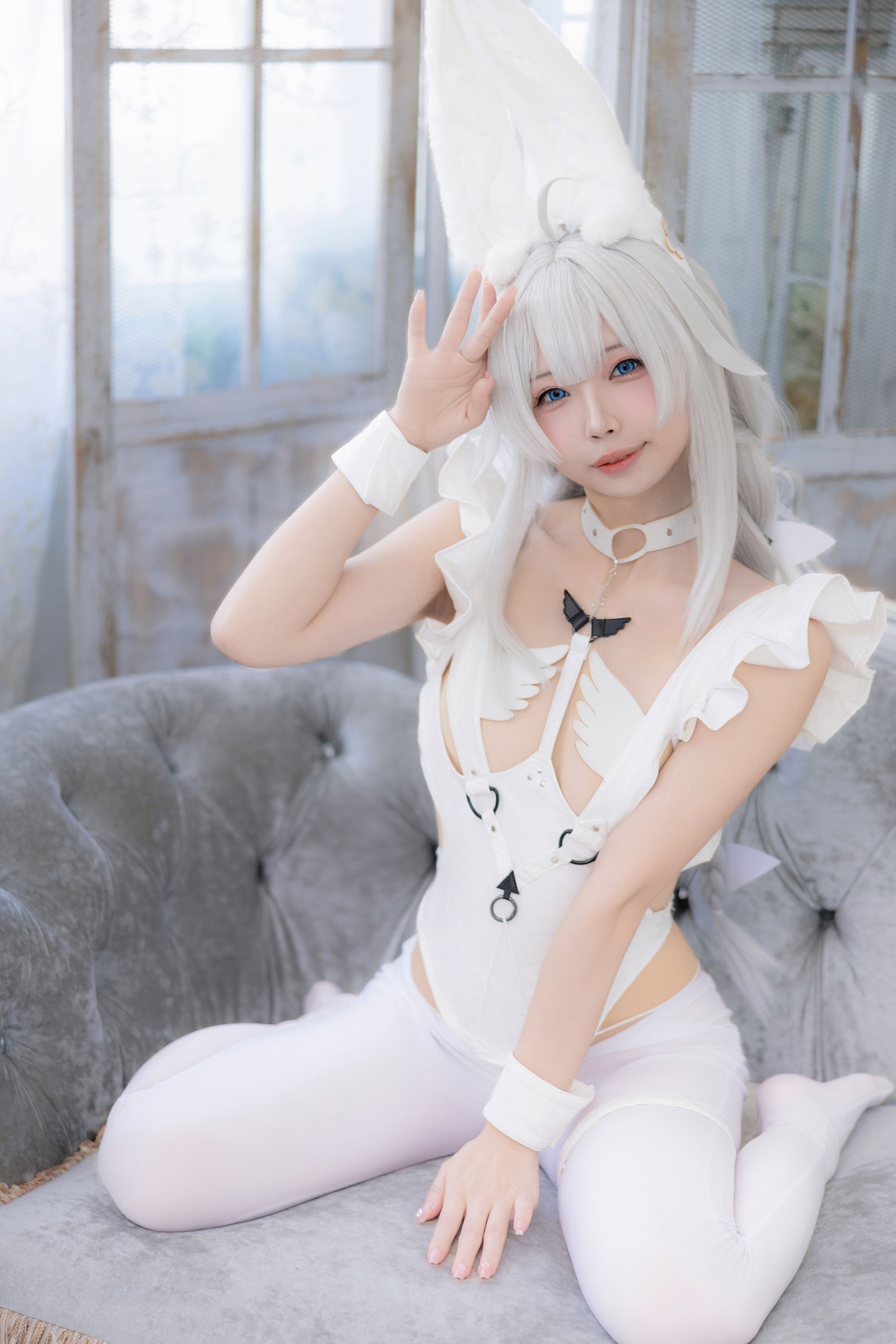สิบหมื่นเจินจือโวลต์ แอซอร์ เลน อากดู่ 113P1V