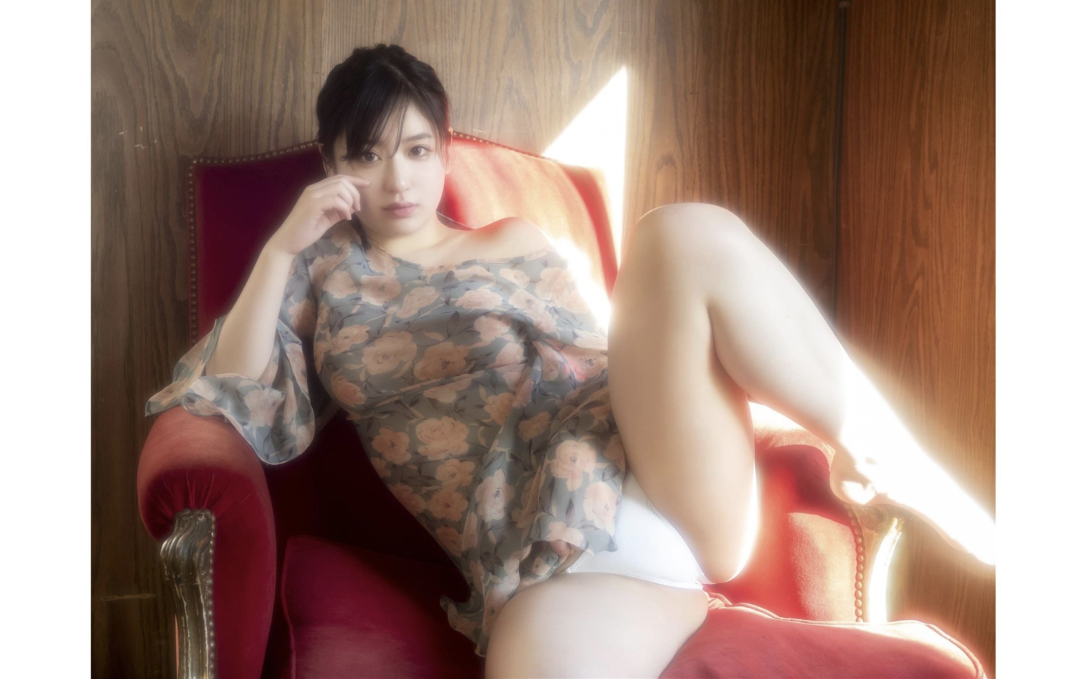 桃尻卡娜目 首次毛髮裸體寫真集 39P