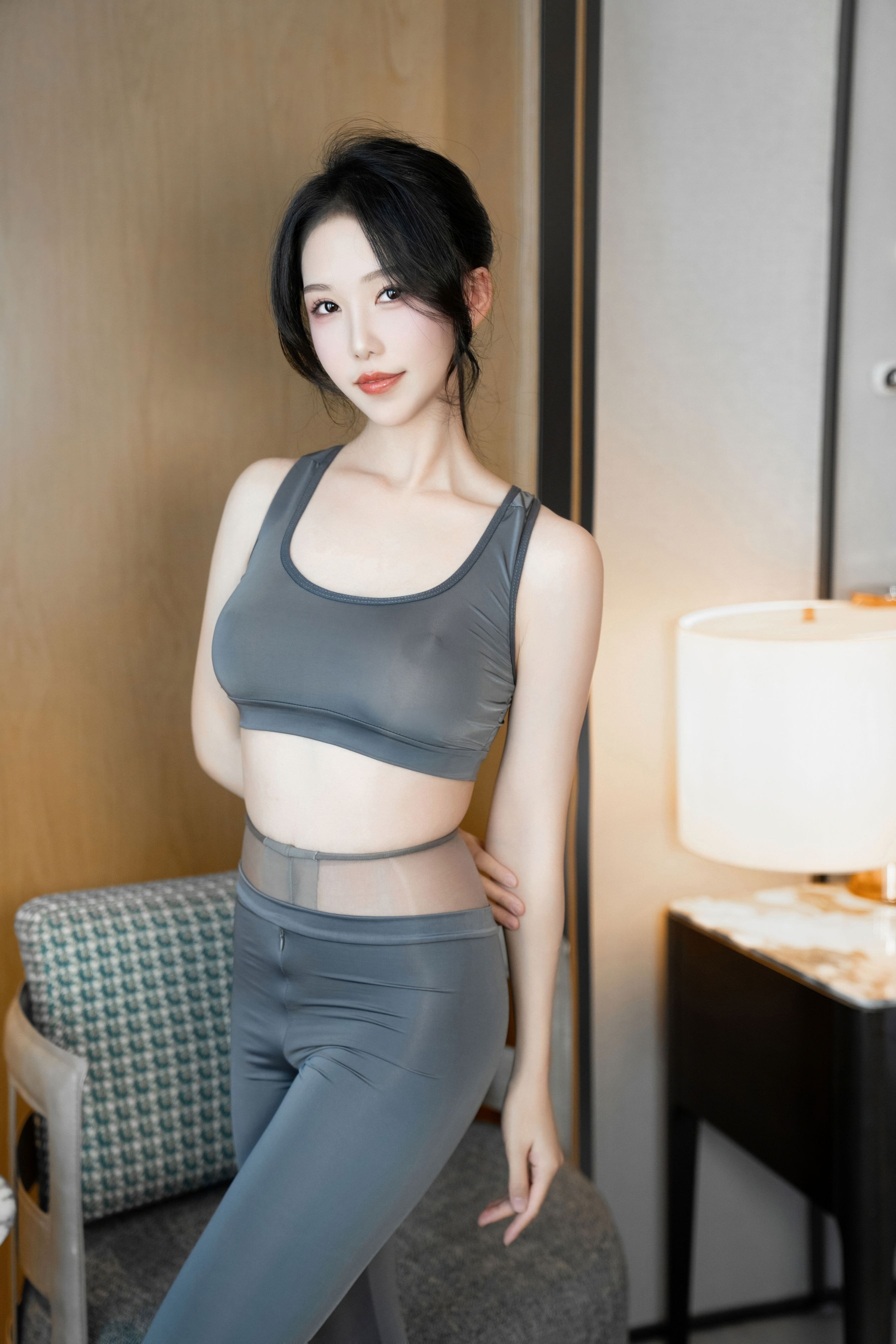 抖ก่างลิชิ ชุดโยคะสีเทา 105P
