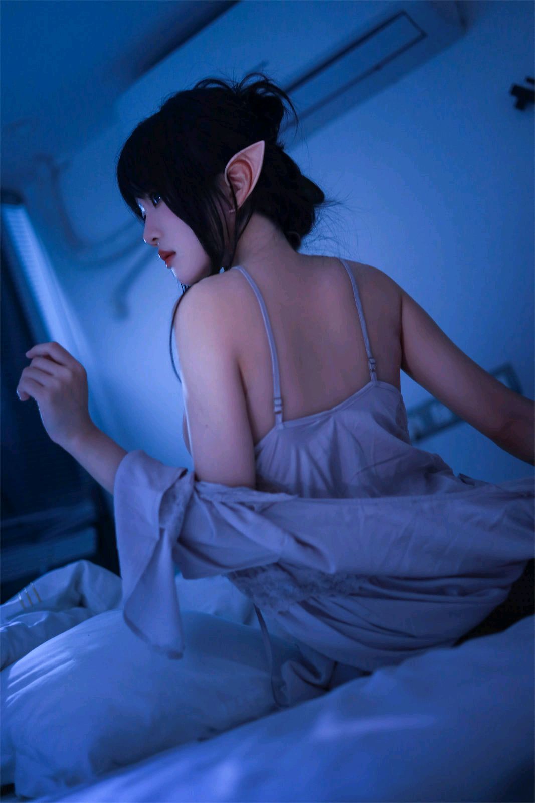 Sakura Tou Miao 盏月 Photo Set