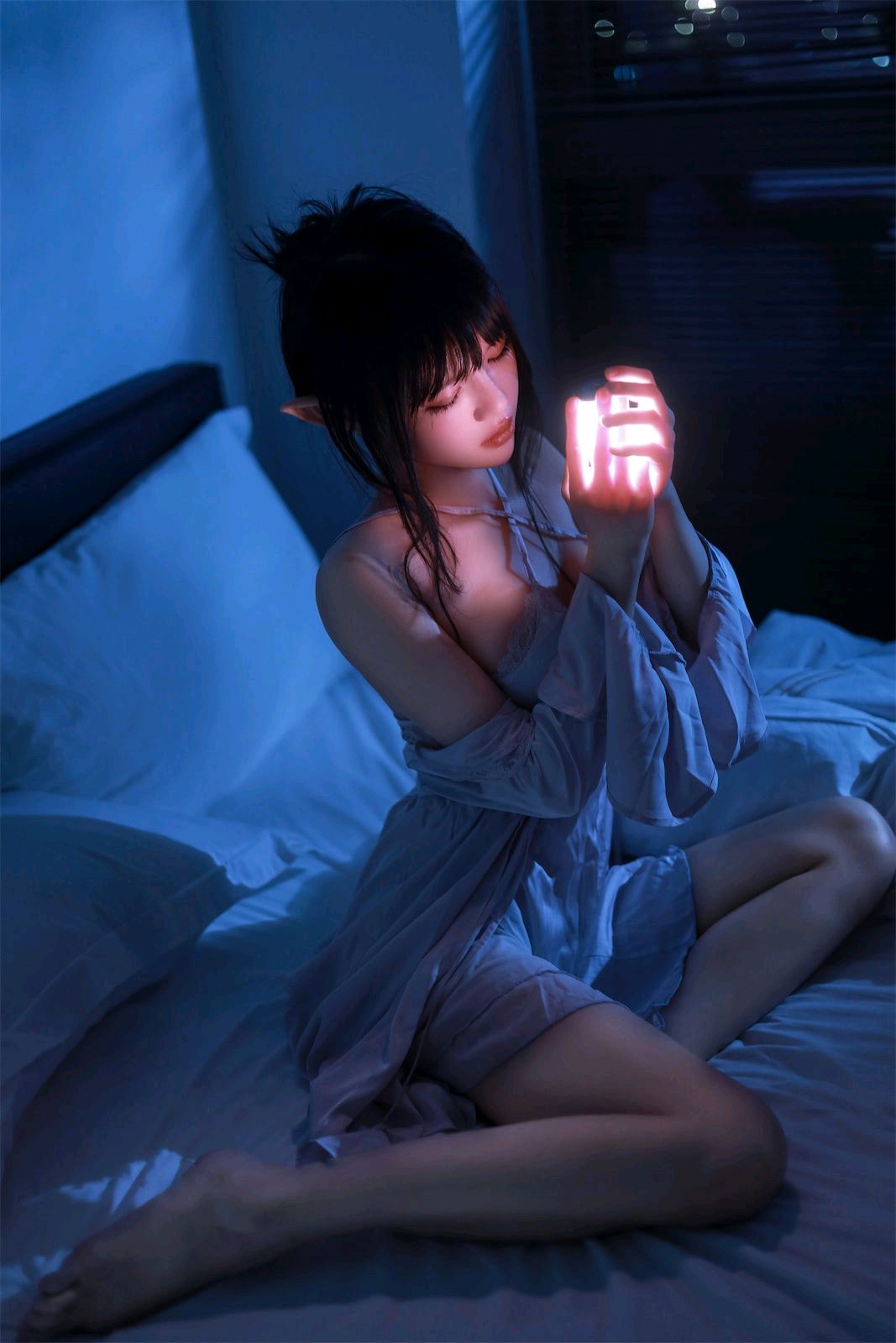 Sakura Tou Miao 盏月 Photo Set