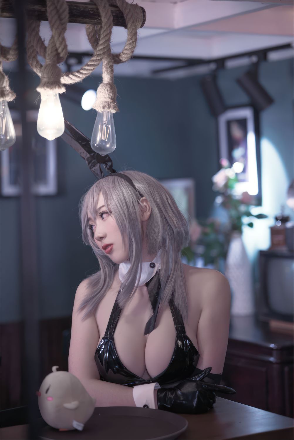 문신 Poi & 하야부사코 - 아주르 레인 노스캐롤라이나 + 워싱턴 토끼녀