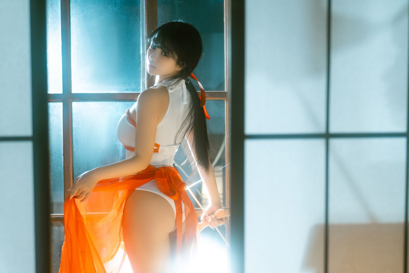 桜井ニンニン - 縄芸巫女 [61P-1.03GB