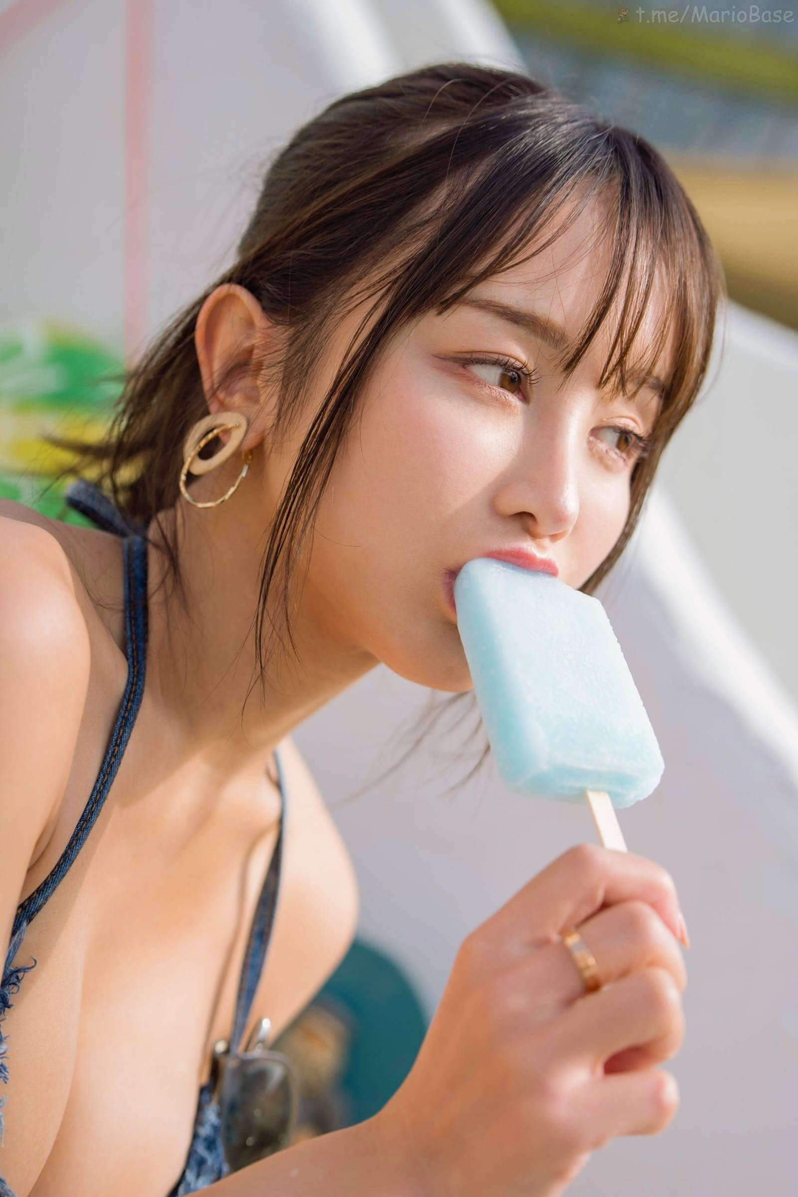 이쿠미 iKkyu3 - [2023.08.01] 데님 비키니×팝시클🍨🩷 [26P