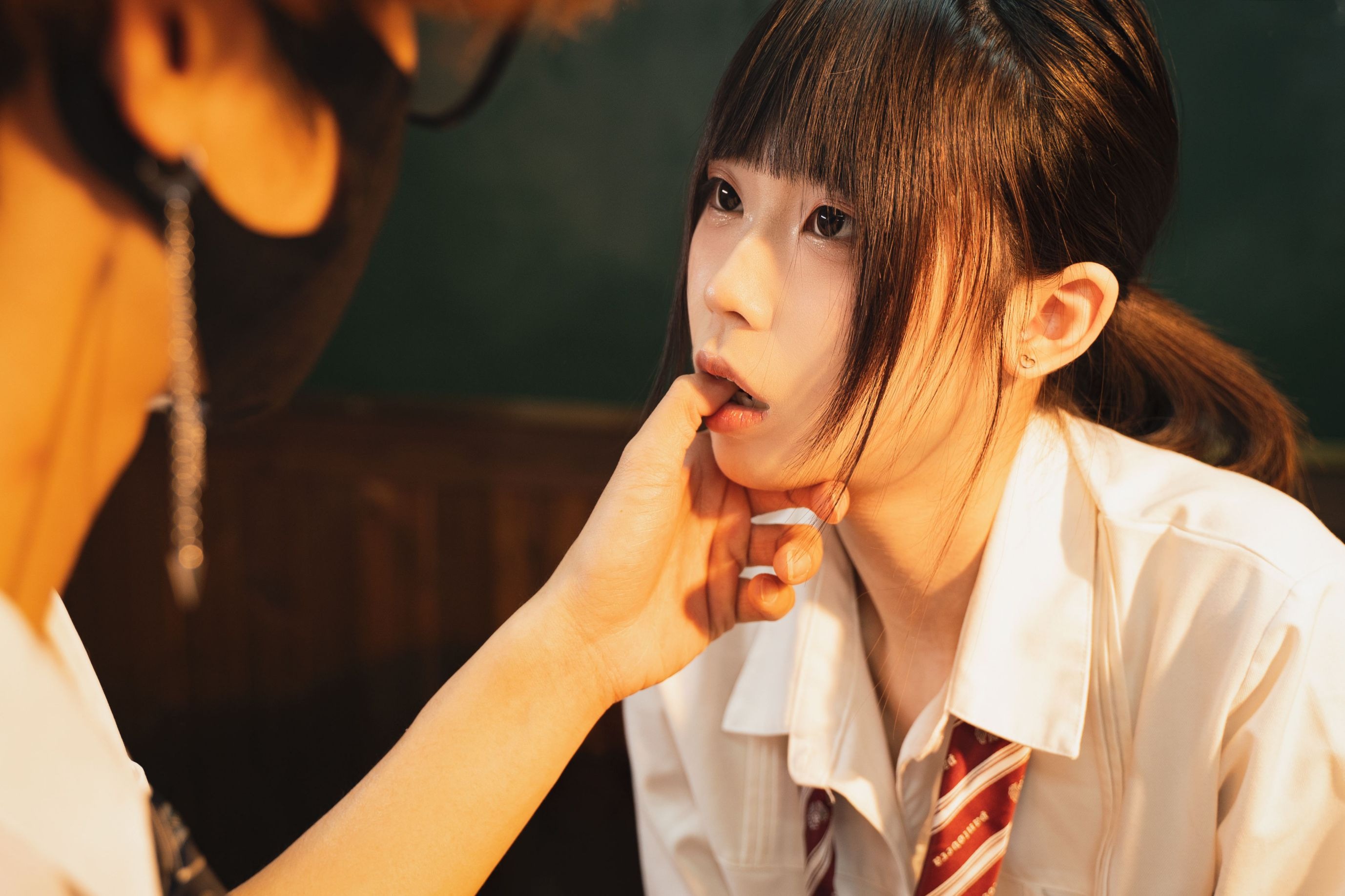 An Yaoyao After School in the Classroom 68P
