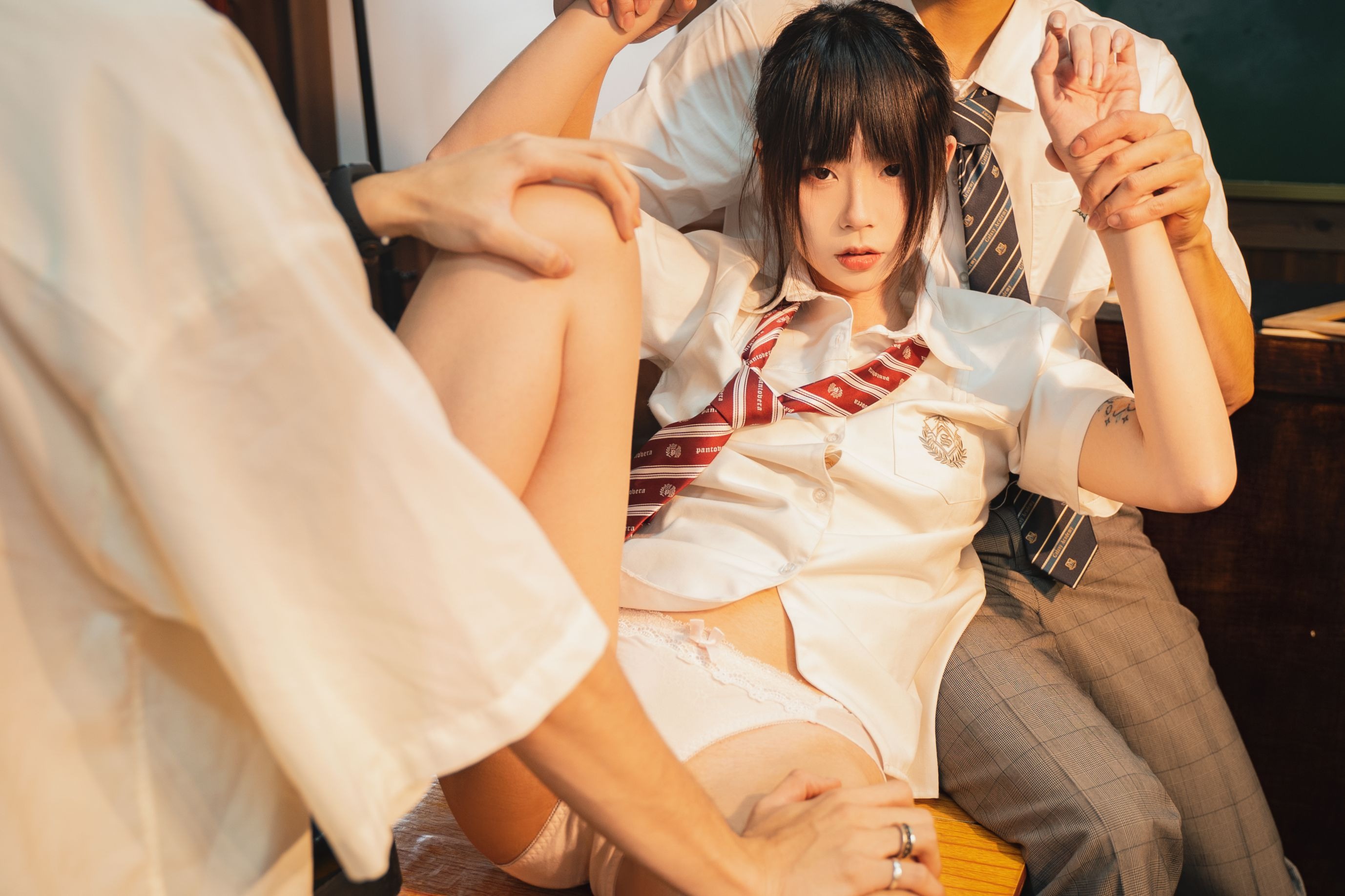 安曜曜 教室放学后 68P