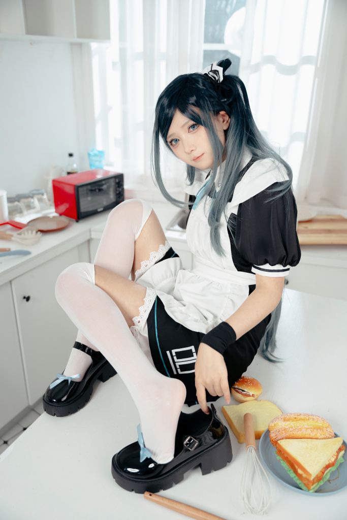 ชอบเอริไหม - อลิสสาวใช้