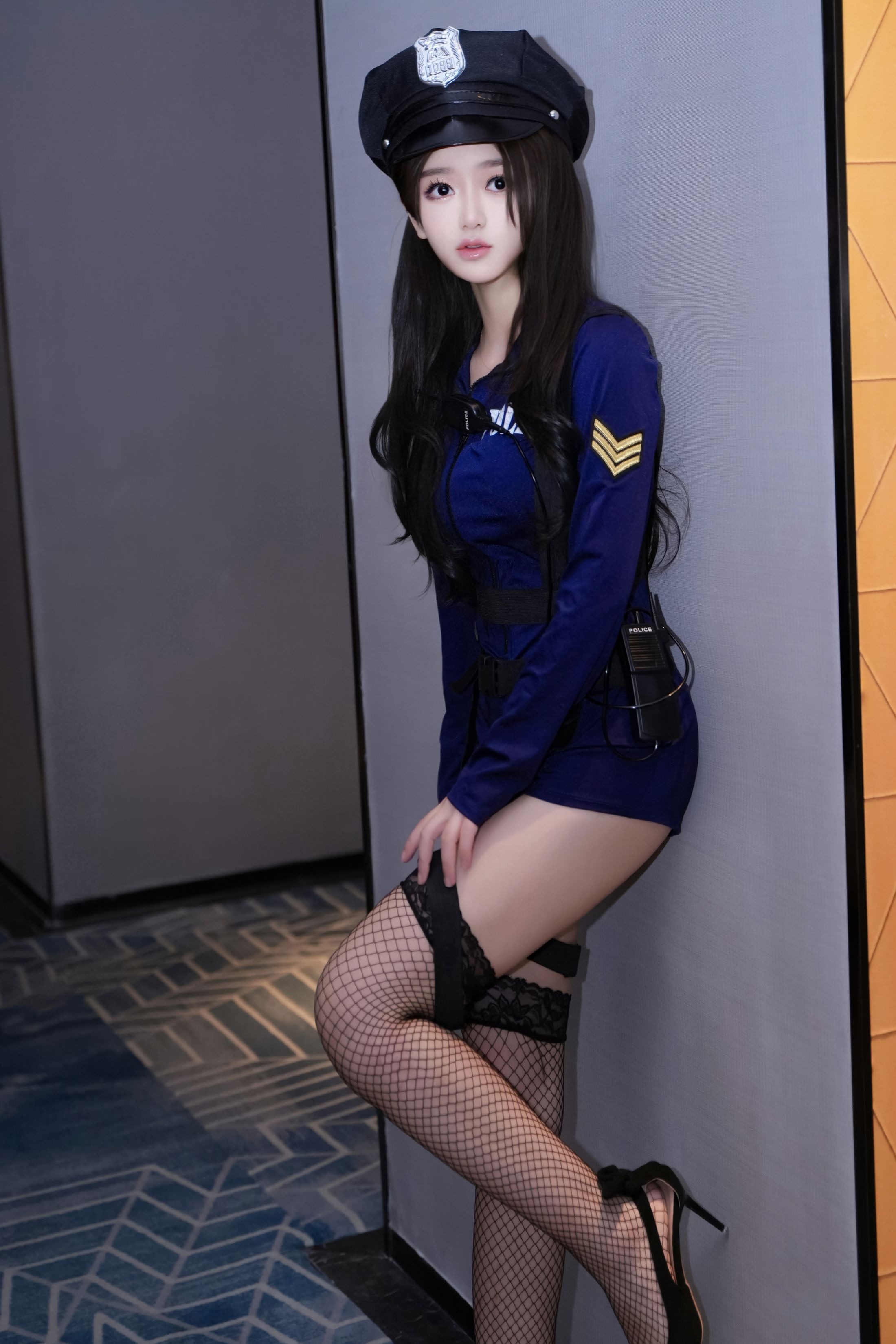 奶茶味的包子 - 女警制服 78P