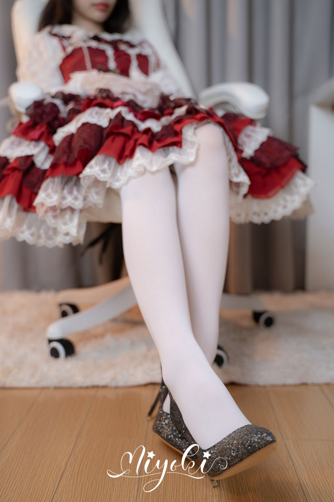 鈴木美咲 洛麗塔少女 [51P1V-1GB