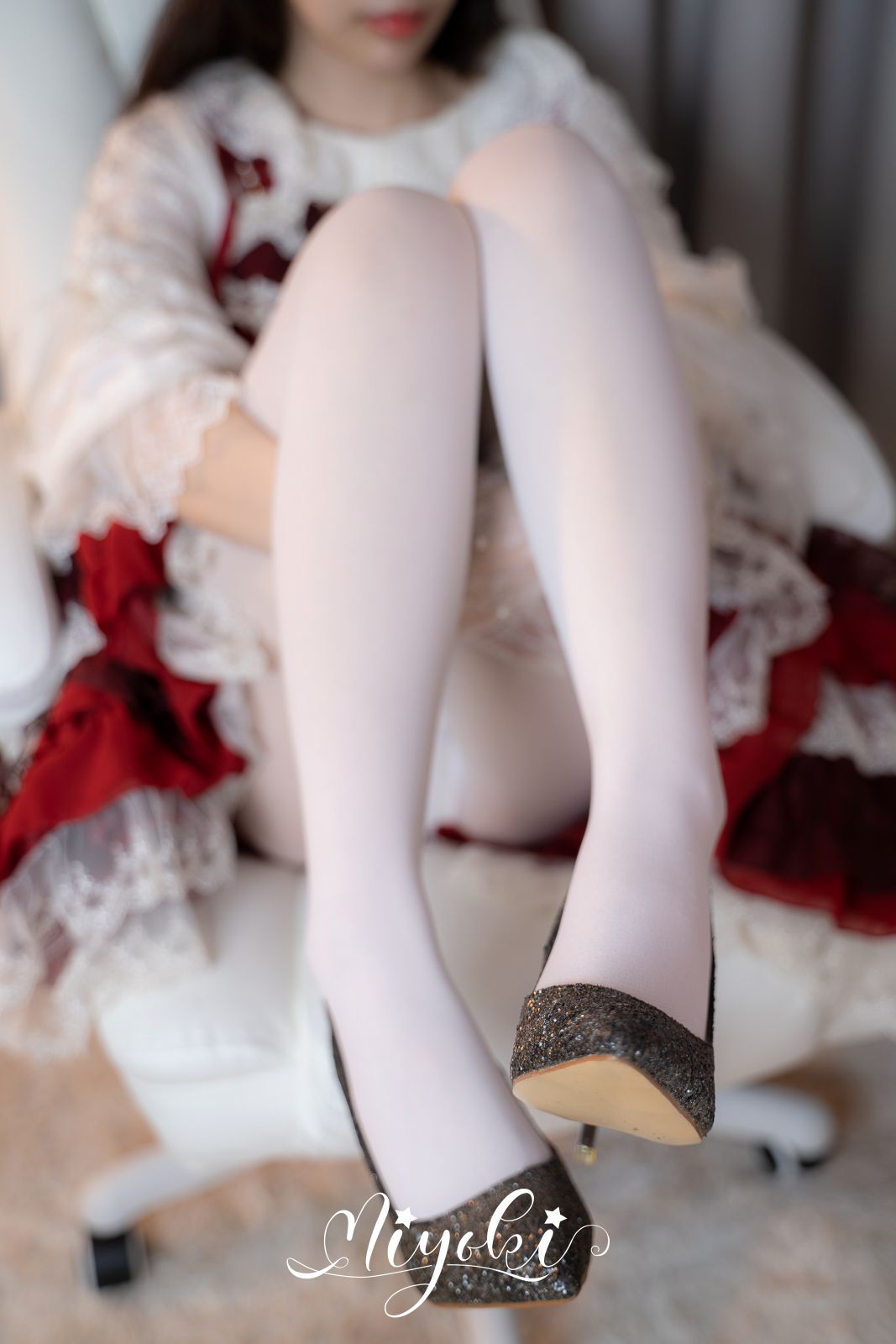 铃木美咲 洛丽塔少女 [51P1V-1GB]