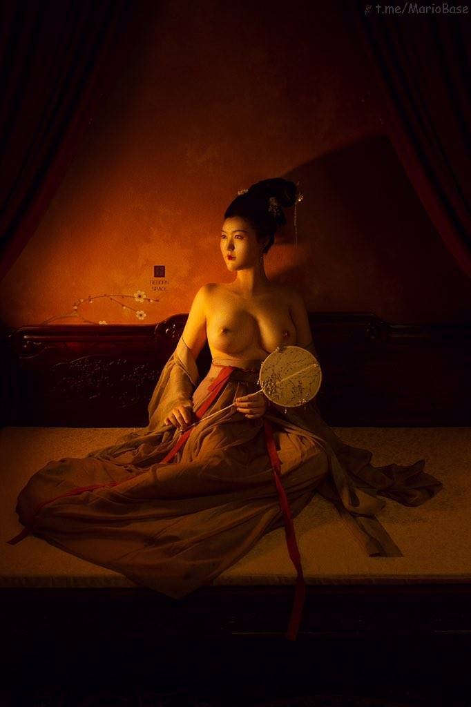Collection - Xiang Qi as lower skirt, Zi Qi as upper jacket - Issue 24 [100P