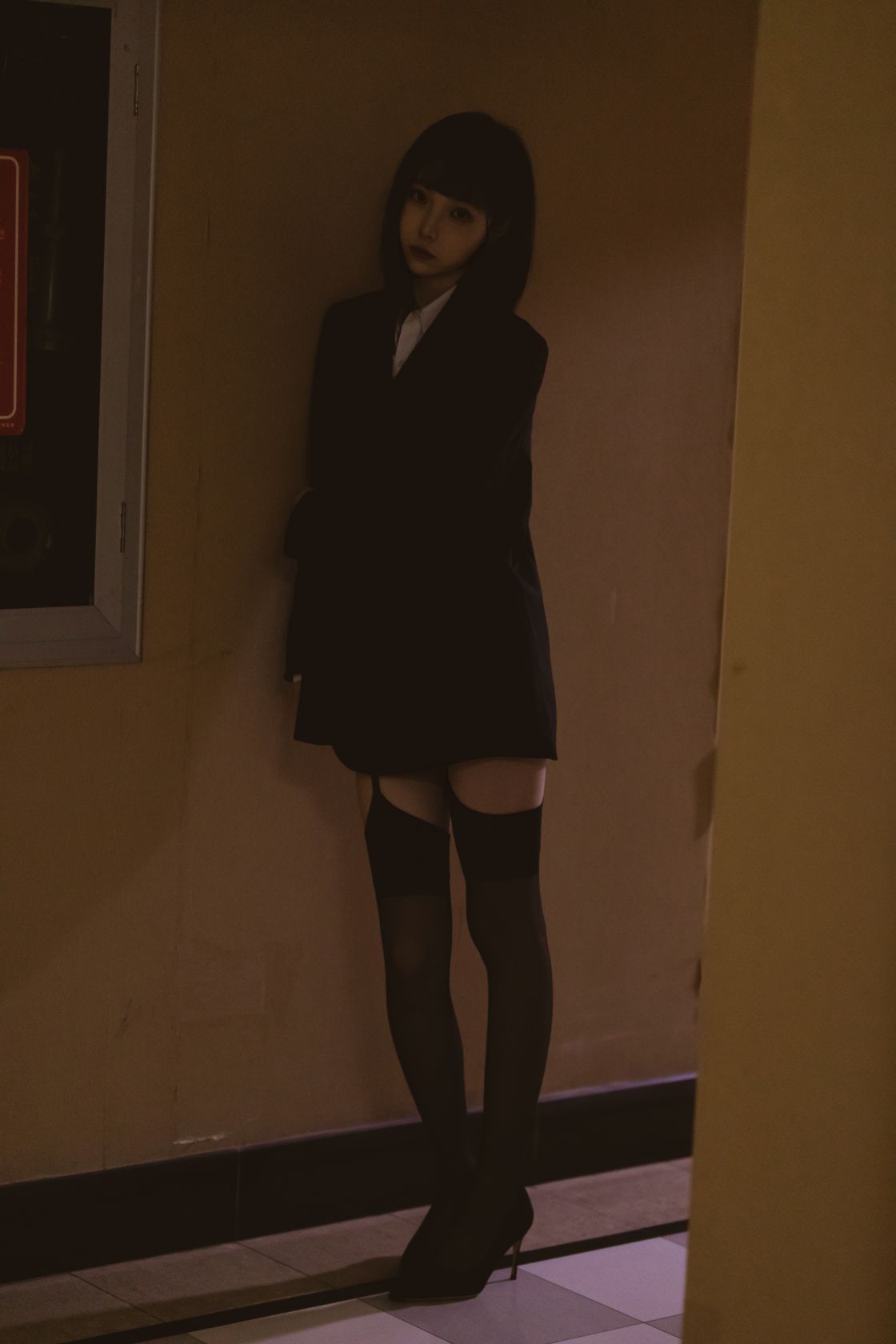 許嵐LAN - 醉酒OL [60P2V-759MB