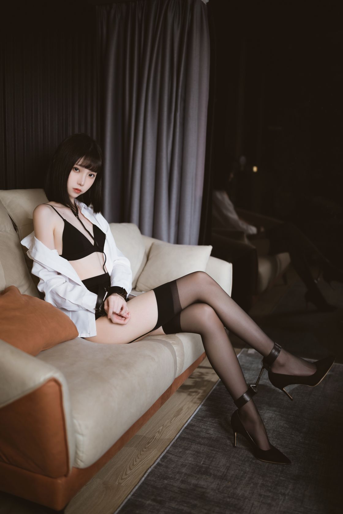 許嵐LAN - 醉酒OL [60P2V-759MB