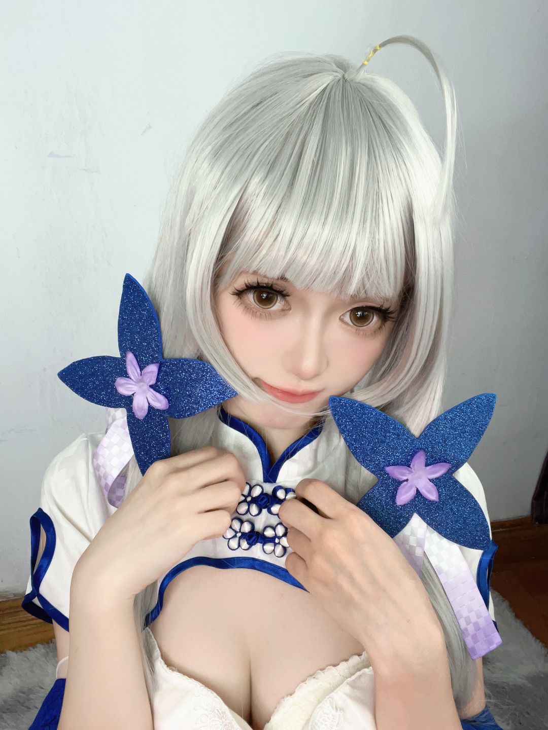 หมอบลง หลอก โม - glitter selfie