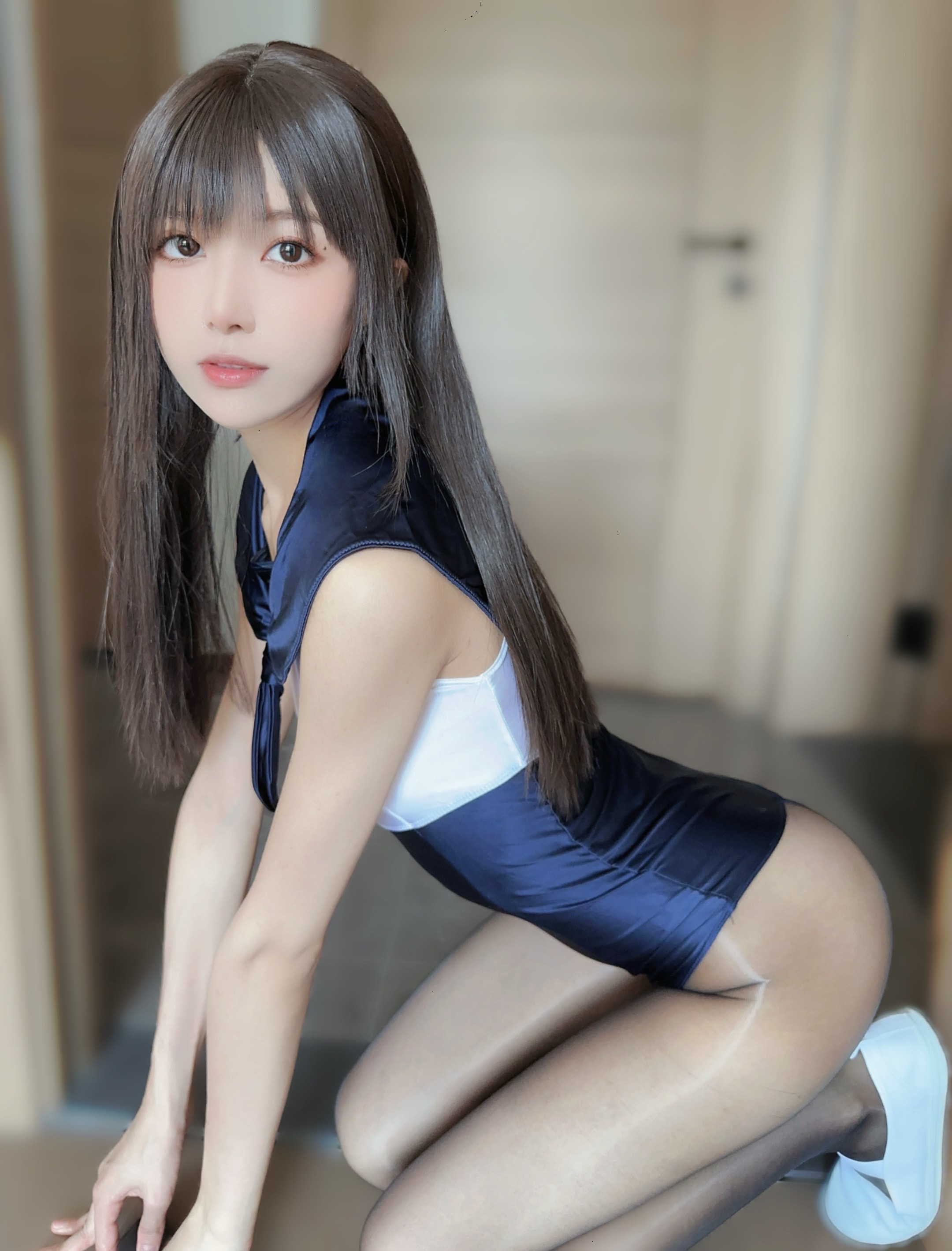 布丁大法 蓝色连体泳衣 95P