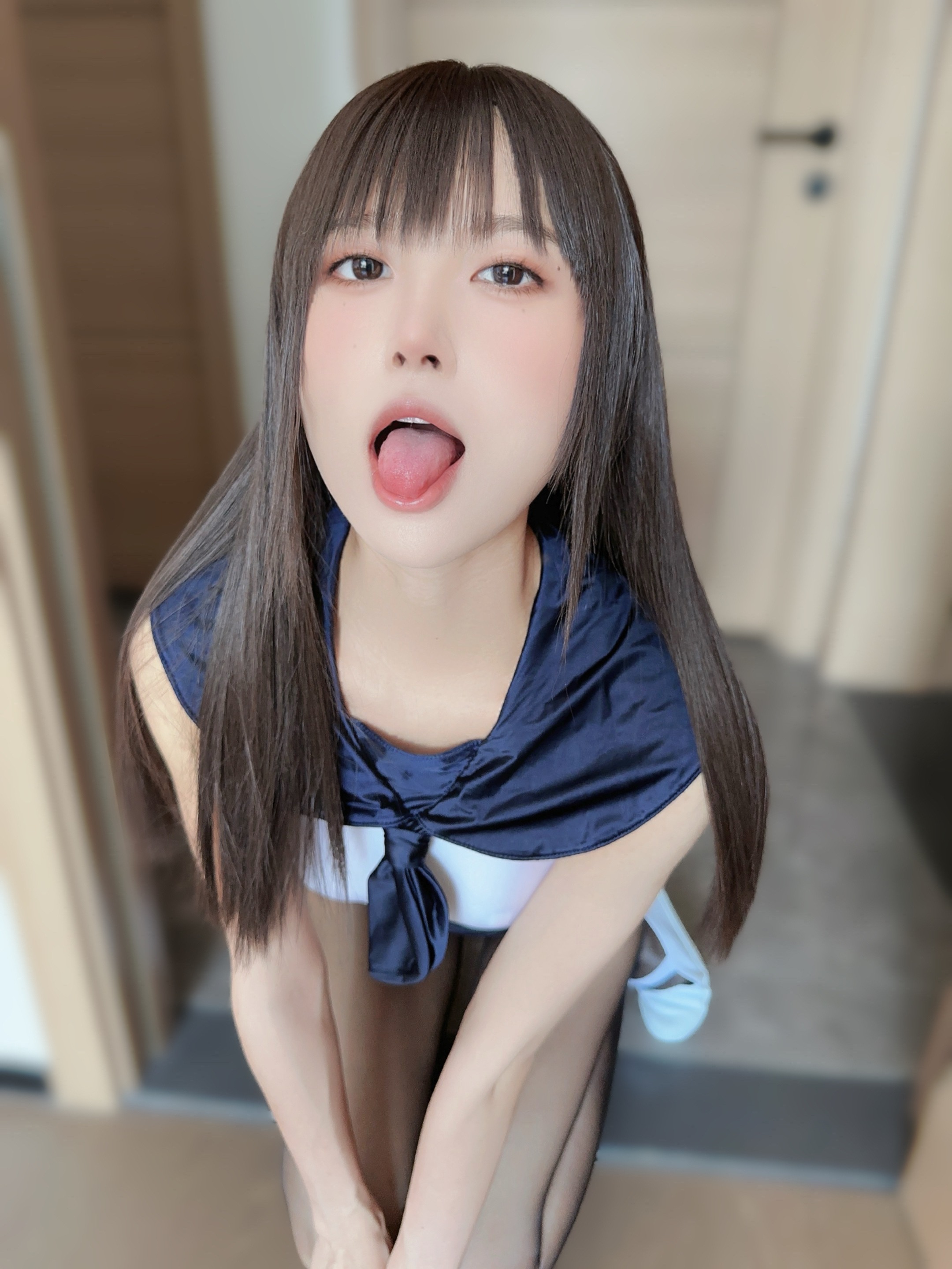 布丁大法 蓝色连体泳衣 95P