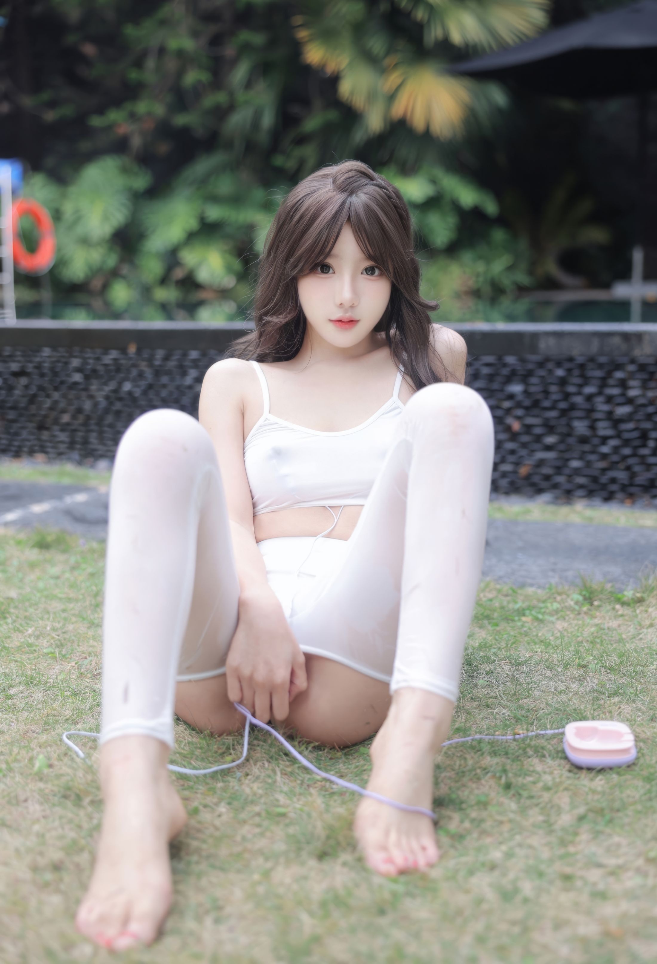 Đào Yêu Yêu - Ngoài trời trứng rung 80P