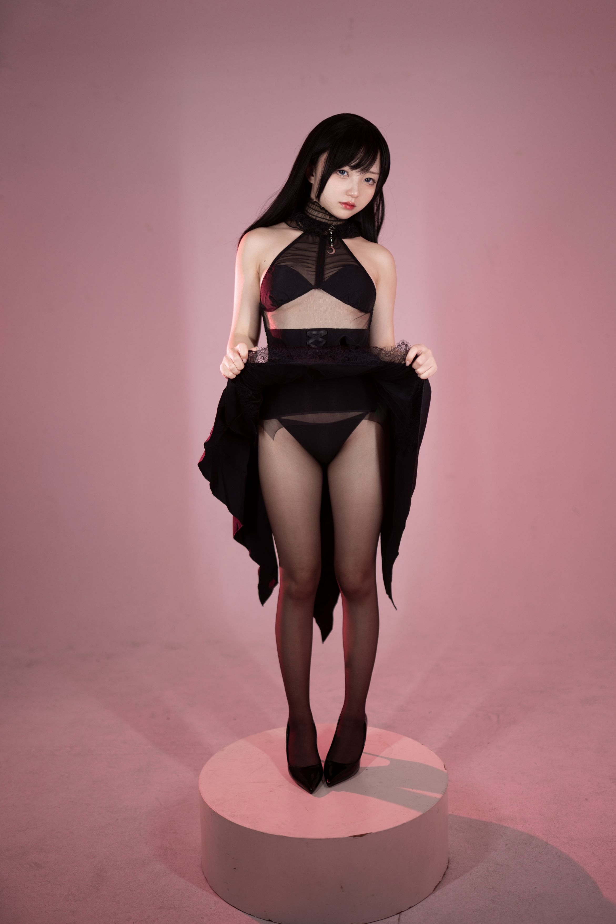Hua Ling Black Silk Swallowtail Evening Dress 85P
