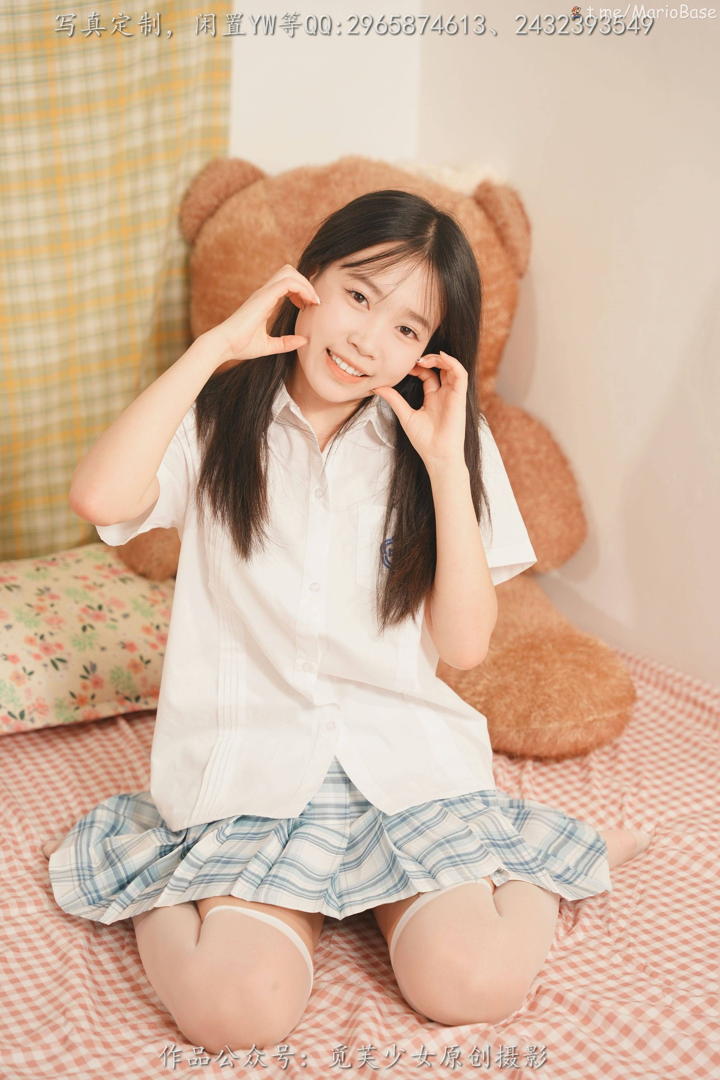 Mifu Girl] NO.114 Min Min - Youth is about taking photos of school uniforms to record it! [124P2V