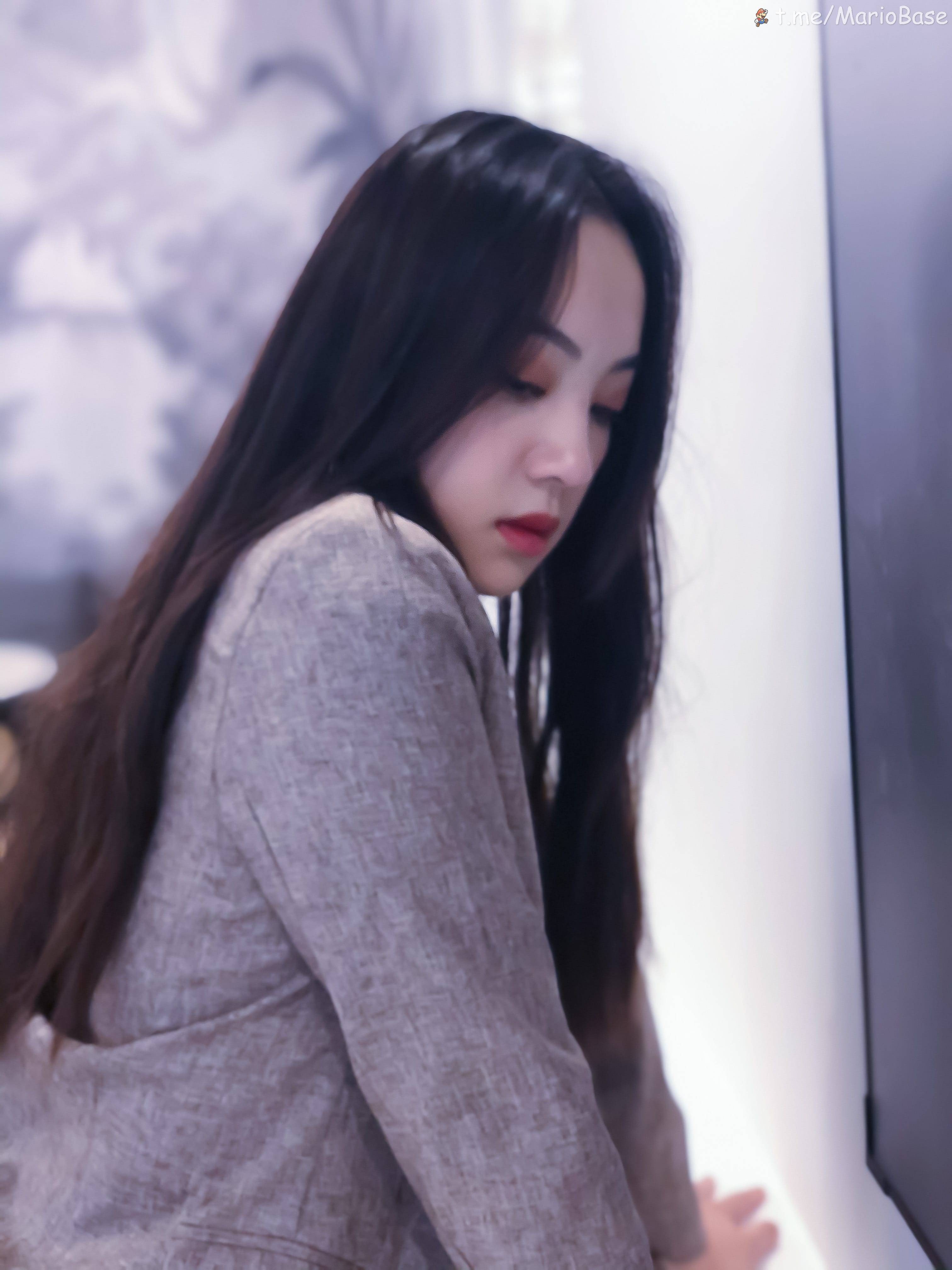 婕哥 - 小さなスーツ [49P1V