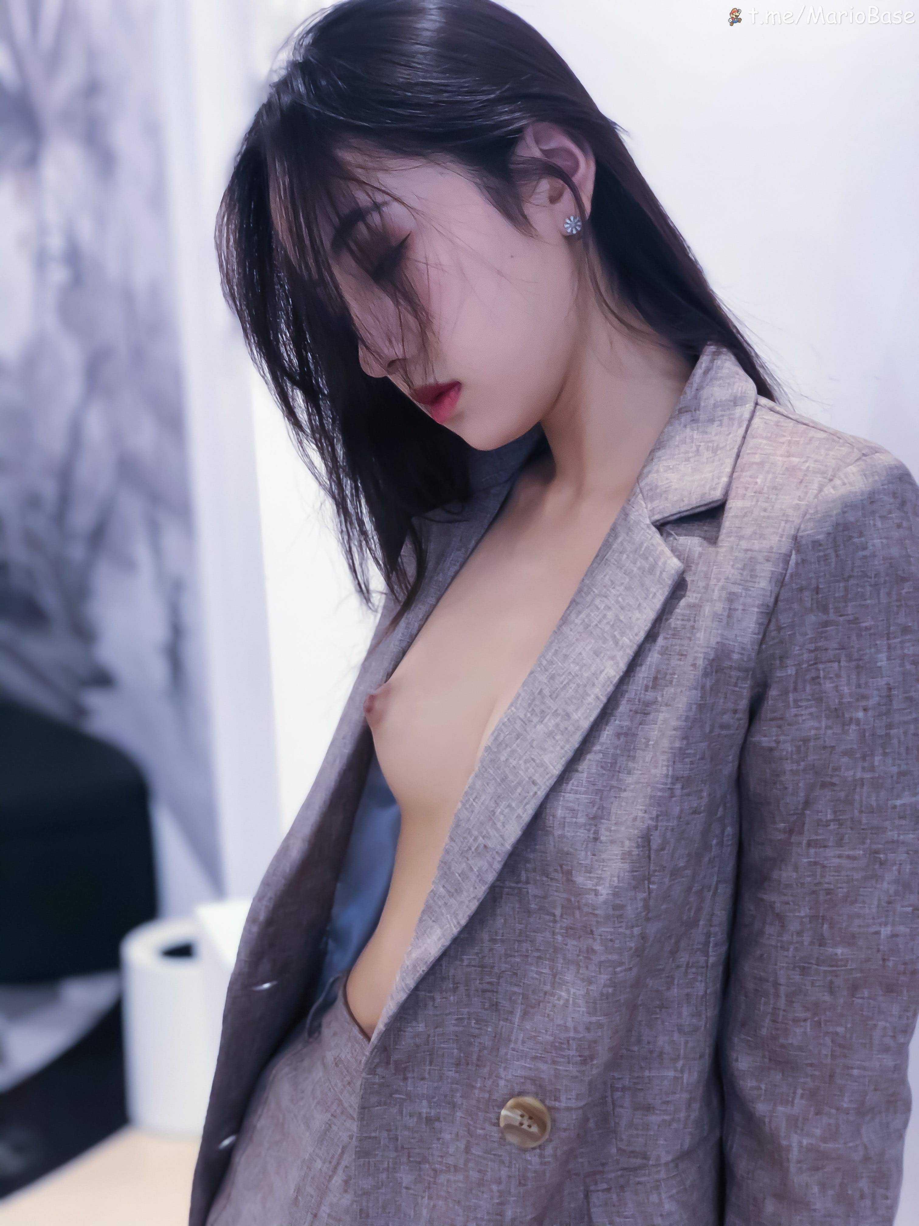 婕哥 - 小西裝 [49P1V