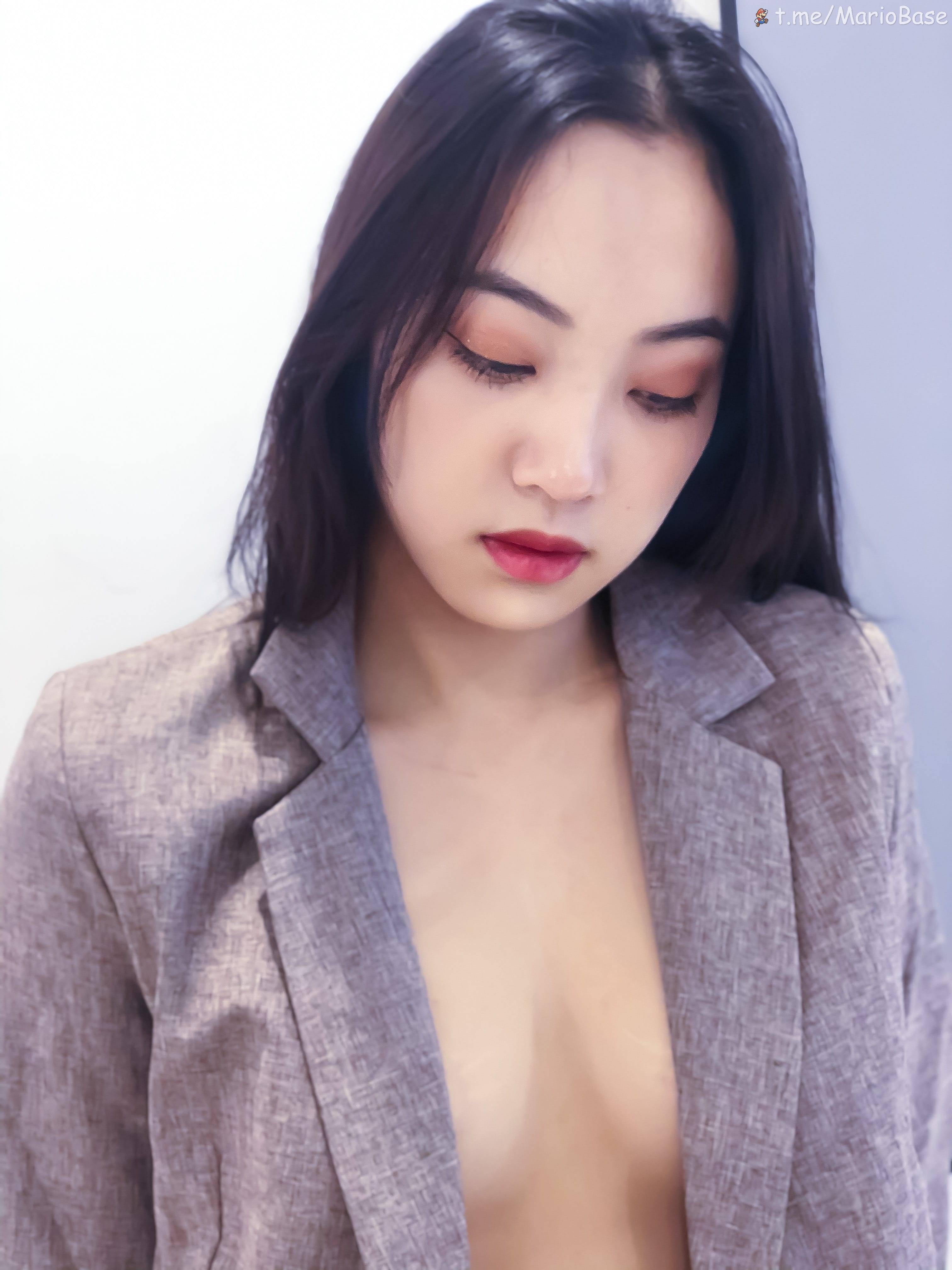 婕哥 - 小さなスーツ [49P1V