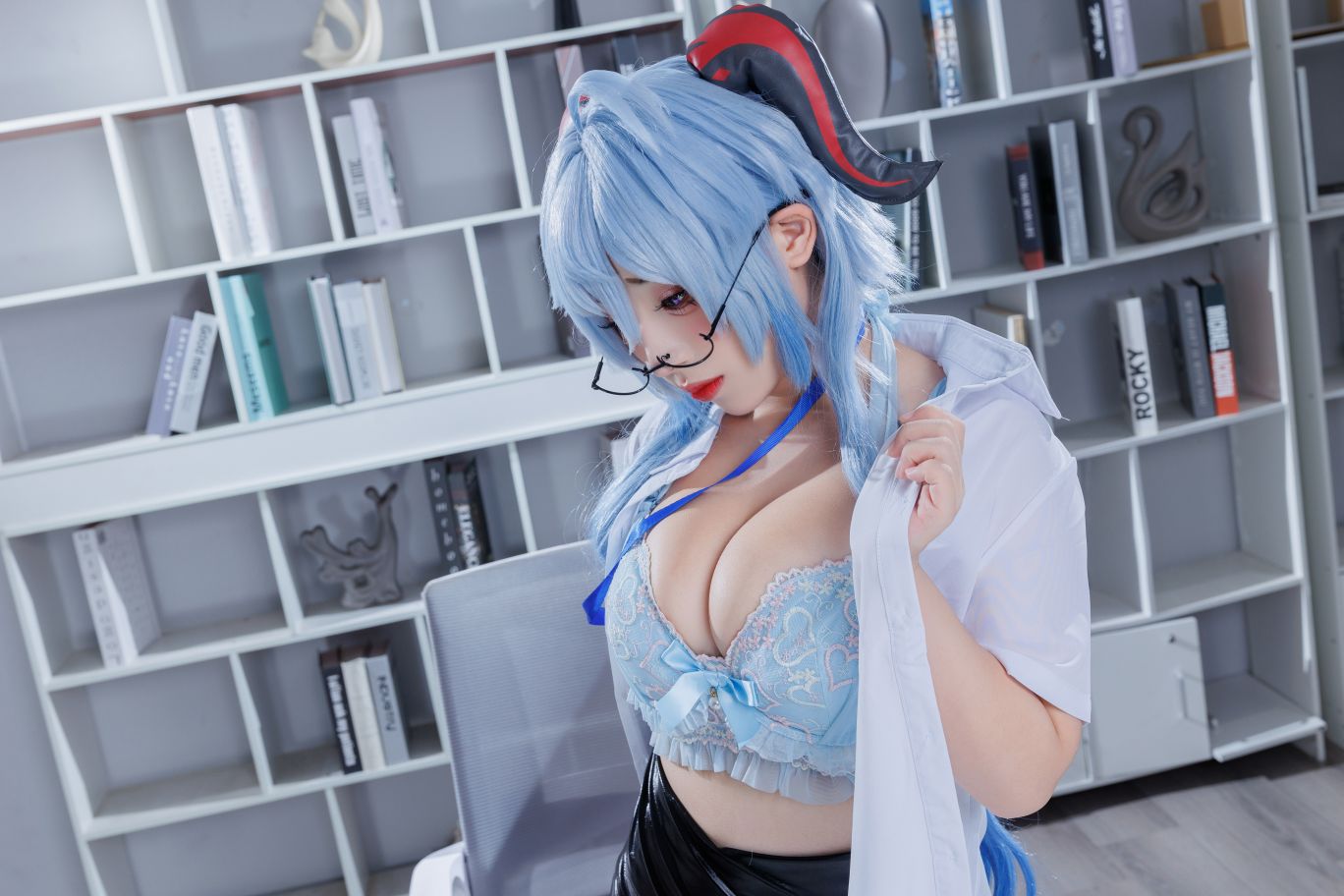 ฮูเทาเหมียวคุรุมิเนโกะ - กานยูโอแอล