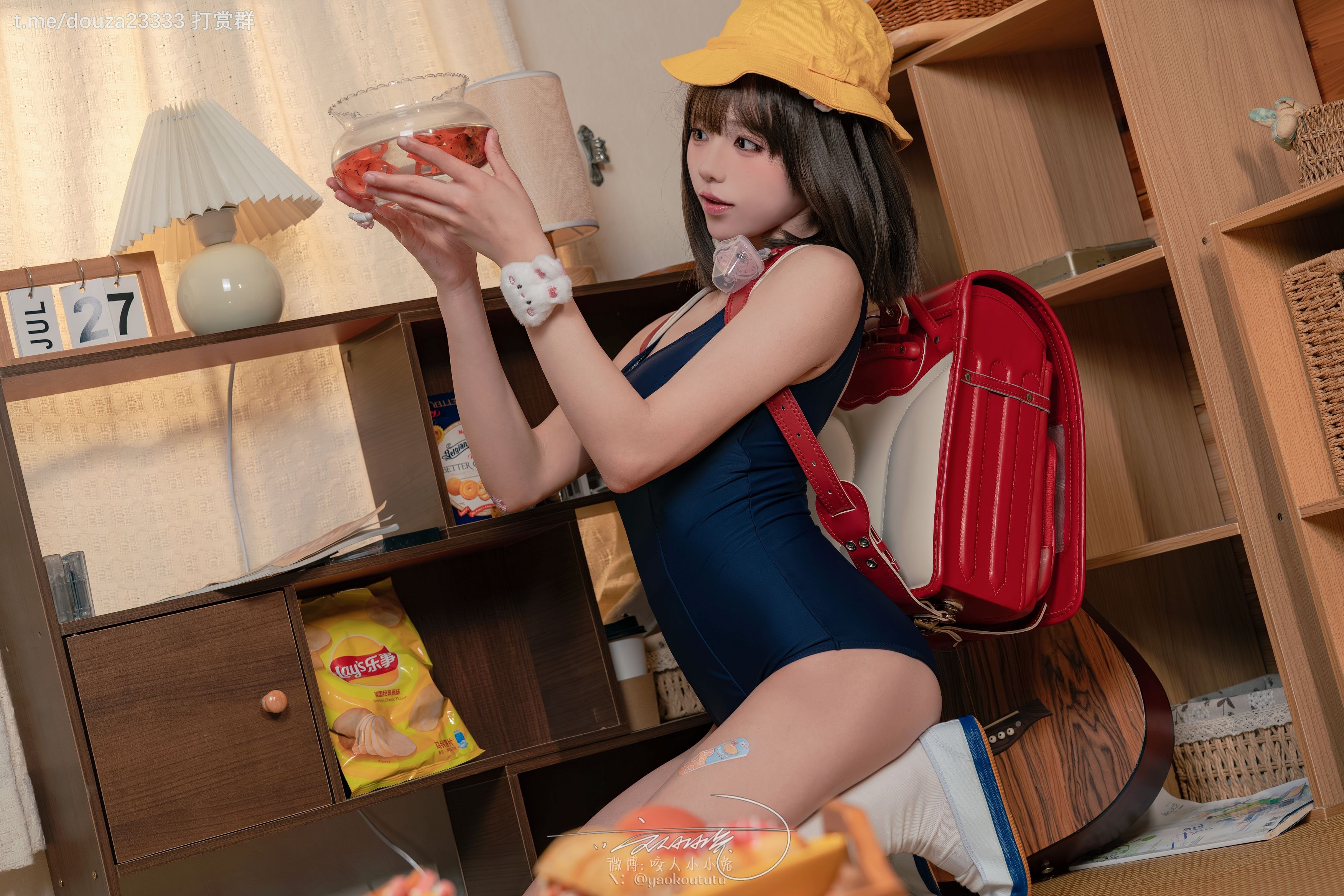 6月作品『奶嘴死庫水』72P+1V Gee（6月14打賞群資源）