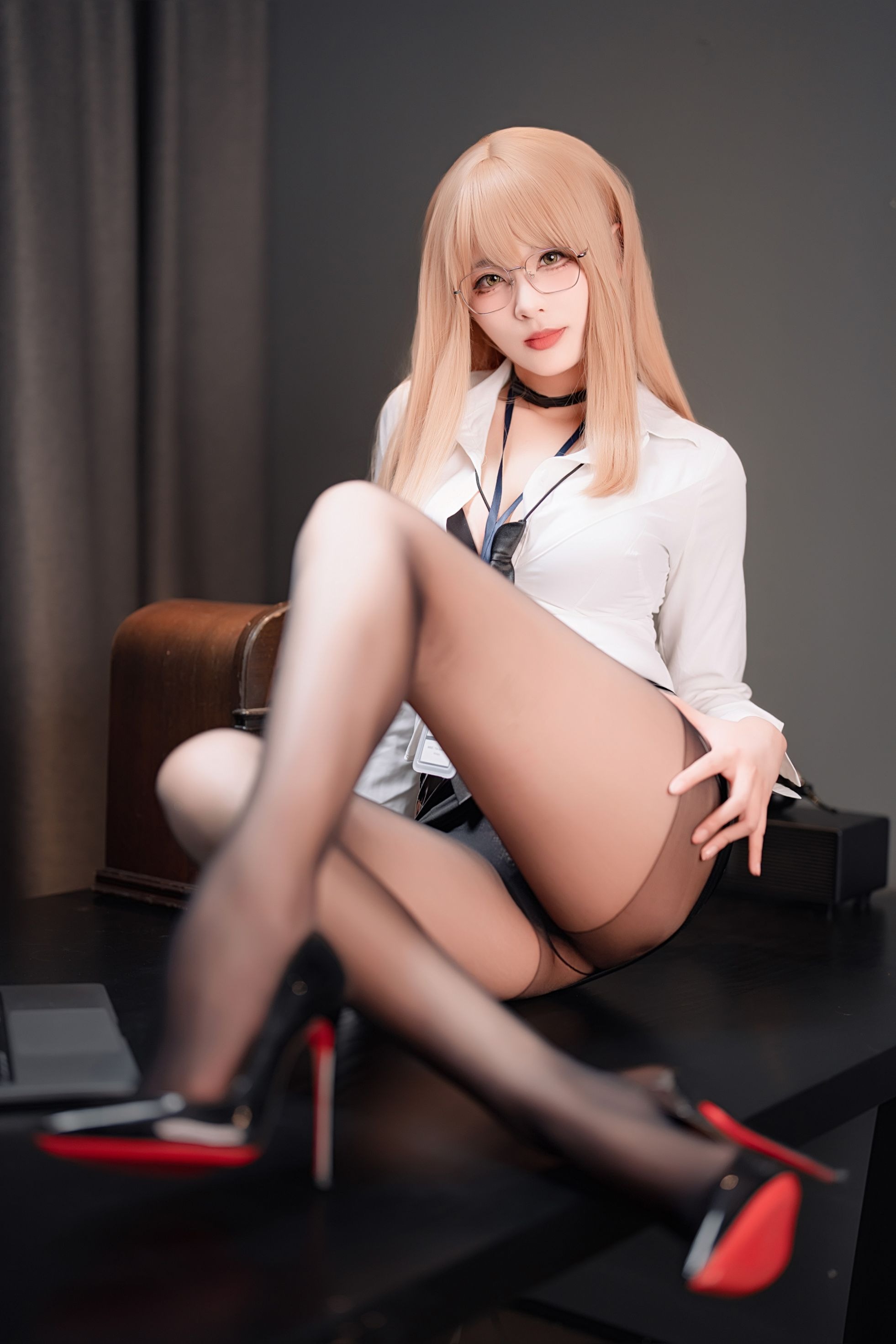 軒蕭學姐 艾瑪OL 176P2V