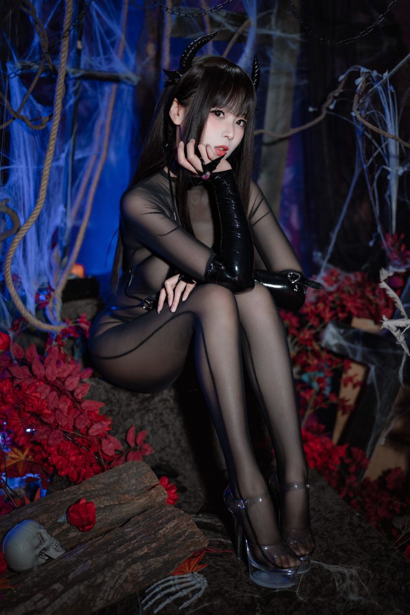 軒蕭學姐 - 萬聖節魅魔[100p1v-674MB