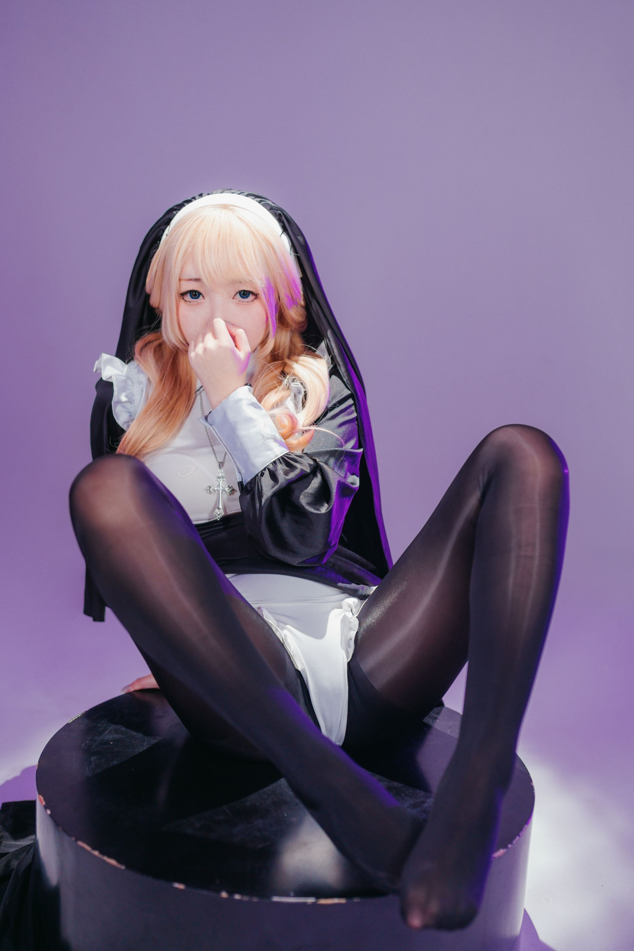 カリン 聖堂修女 151P