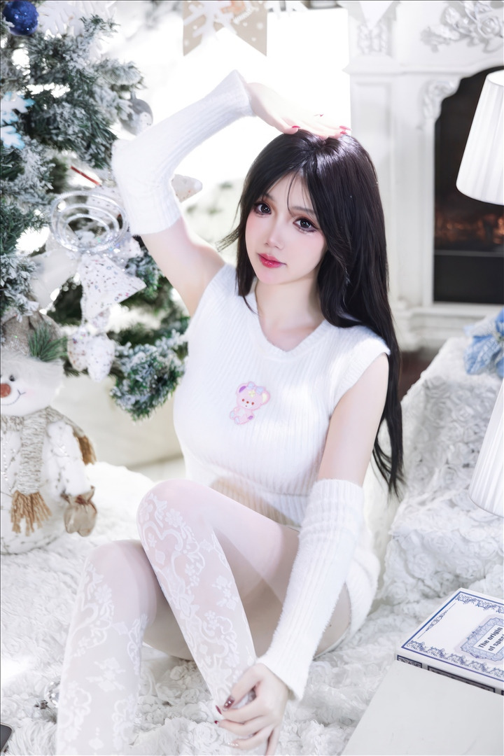 เซวเคอิงแอสตรา - คริสต์มาส หิมะขาว [123P2V-594MB] 20240621r