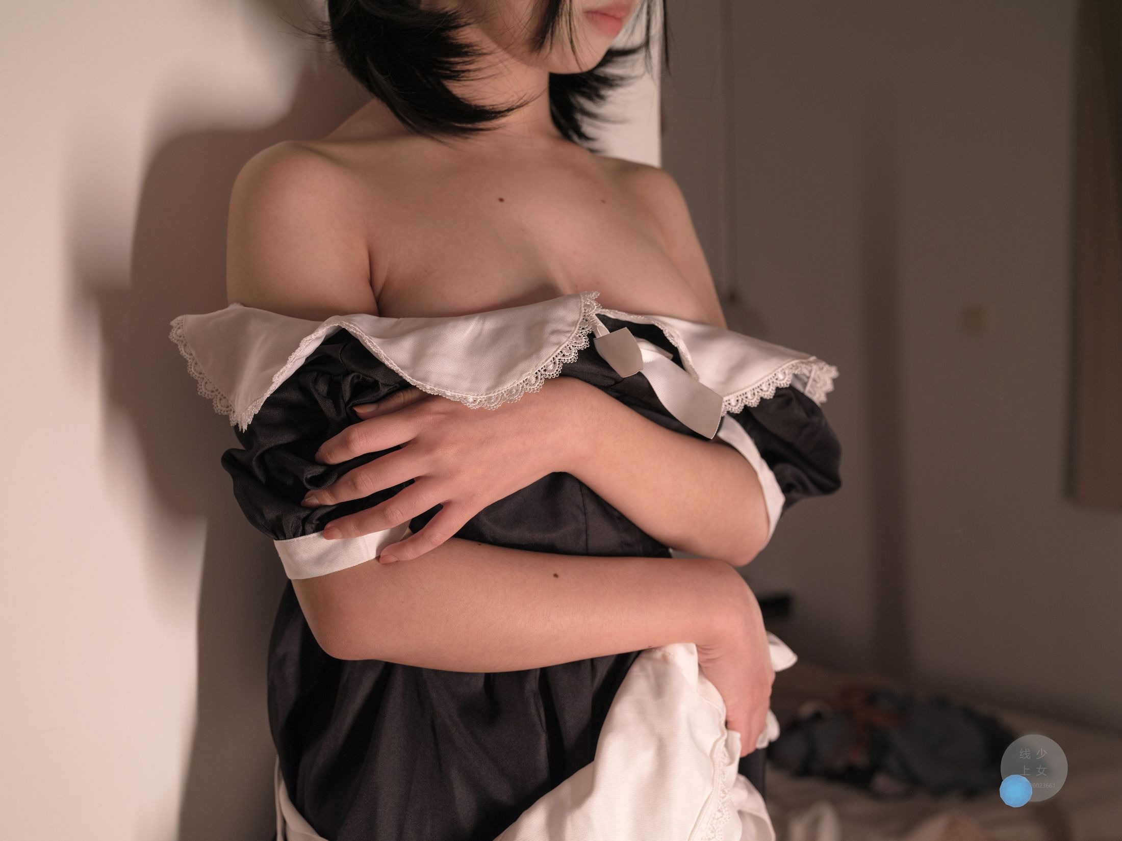 [少女秩序]童顔巨乳顔出しメイド102 P