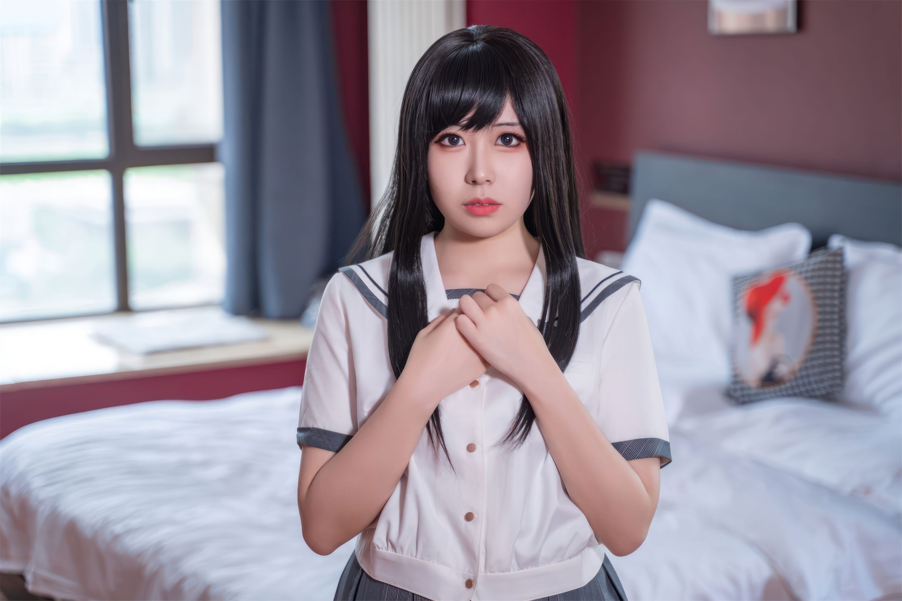 Hu Sen Sen: After Work OL2 108P