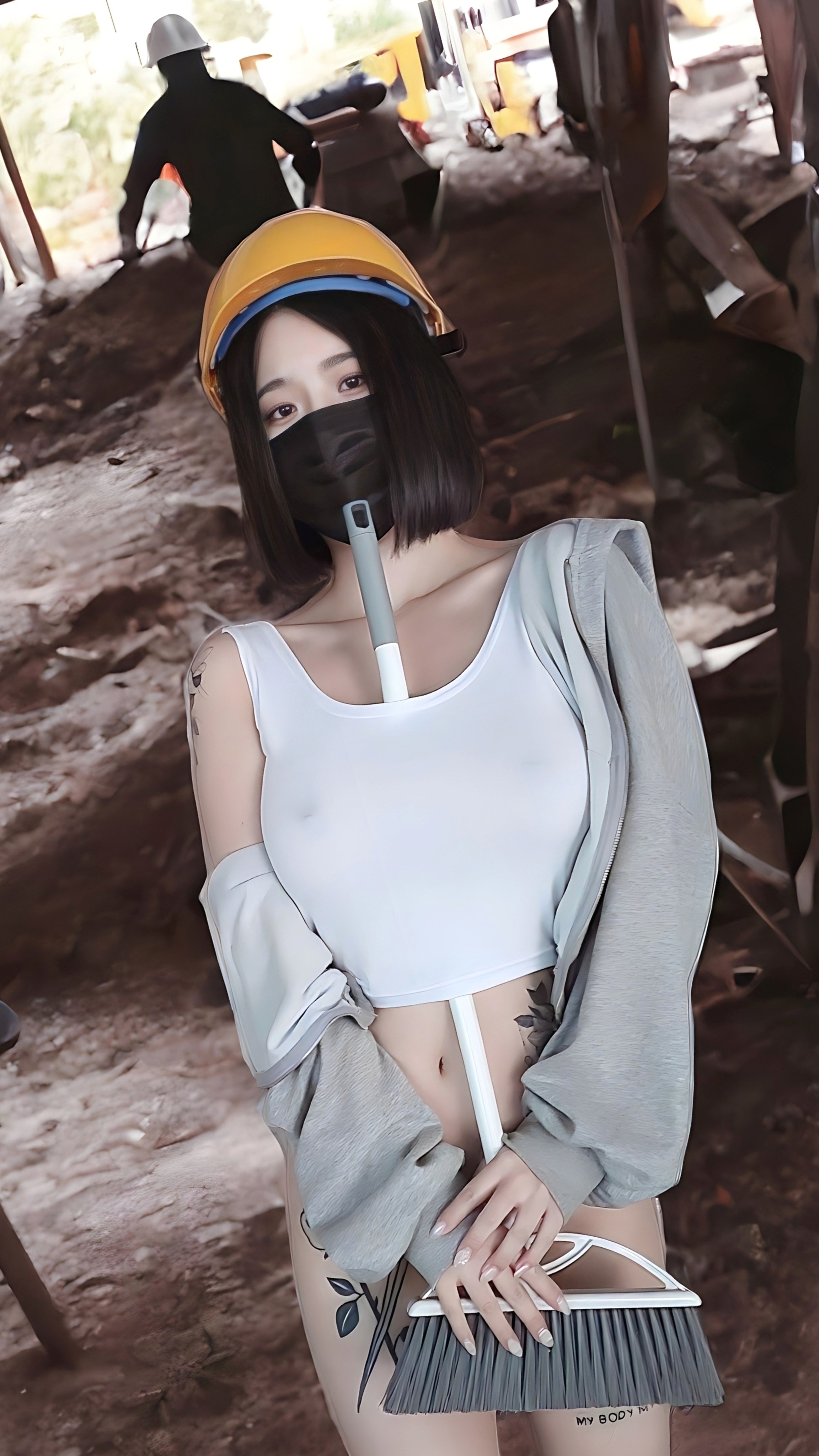 JYeong – Công trường xây dựng 84P
