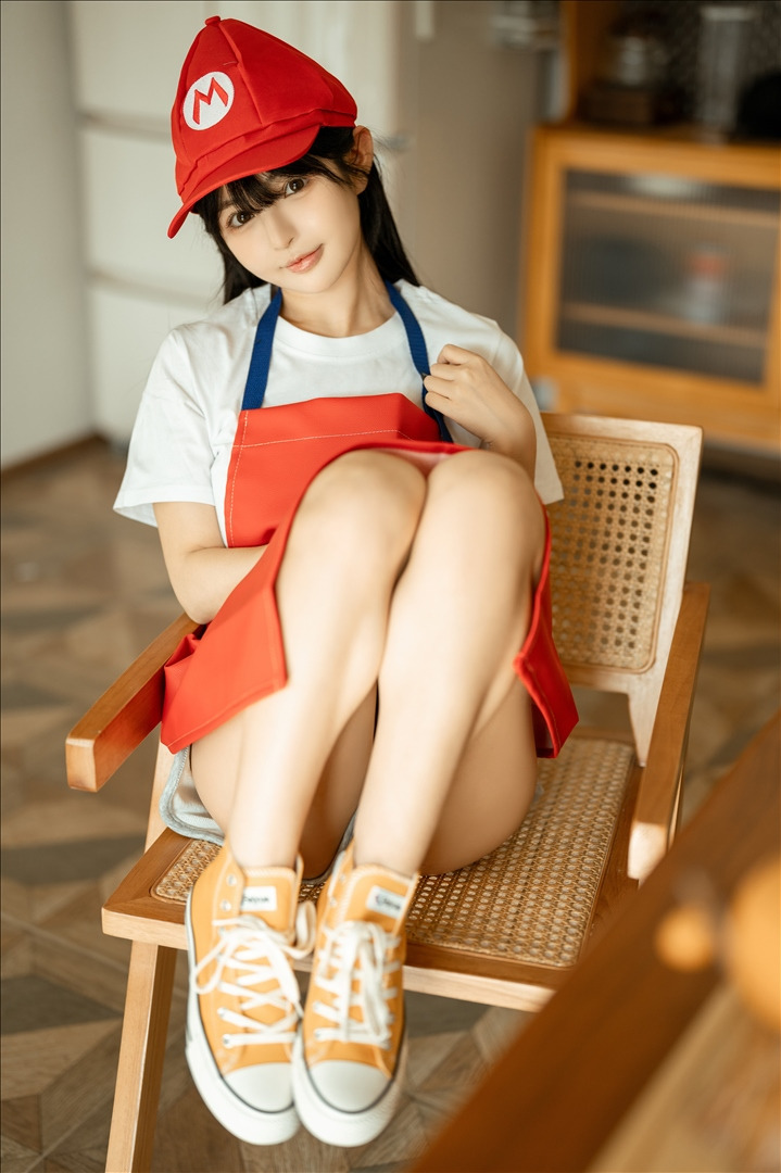 Sakurai Ningning - Tạp dề Mario [50P-462MB] 20240630n