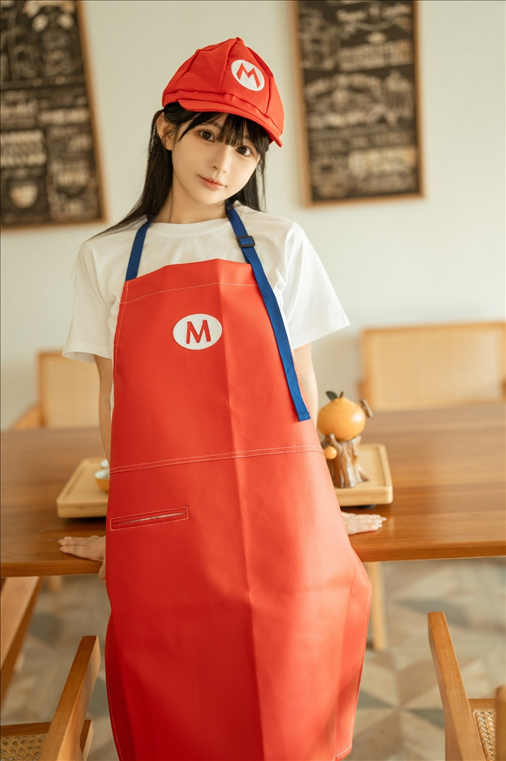 Sakurai Ningning - Tạp dề Mario [50P-462MB] 20240630n