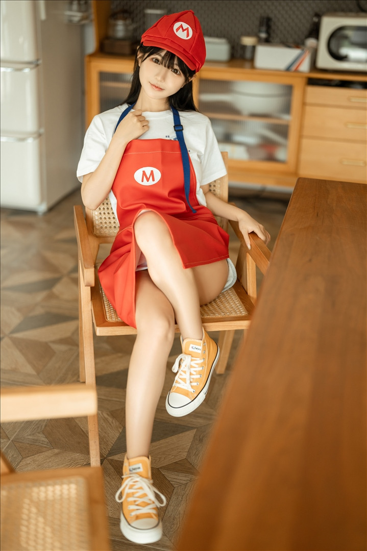 Sakurai Ningning - Tạp dề Mario [50P-462MB] 20240630n